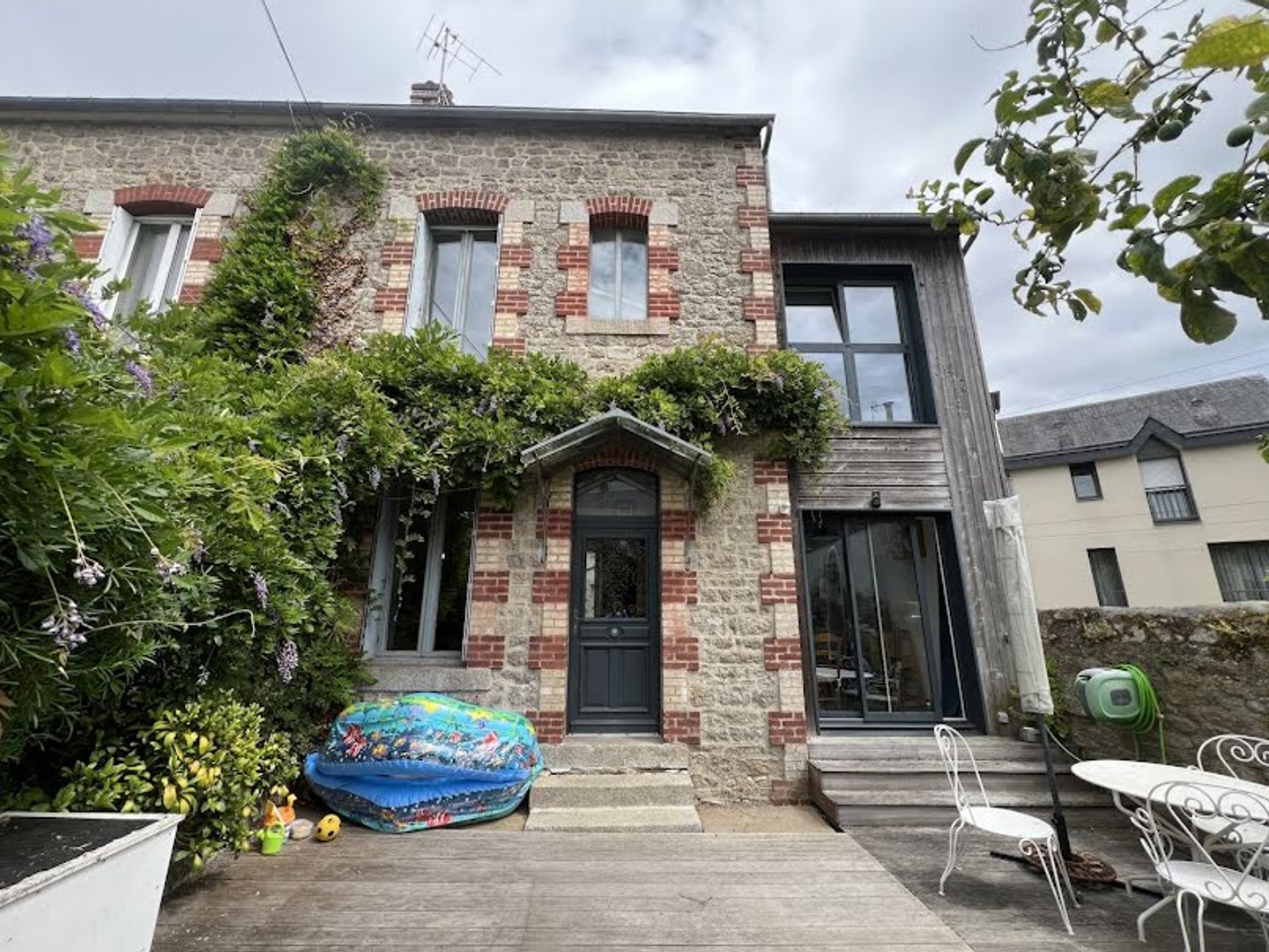 Villa 8 pièces 118 m²