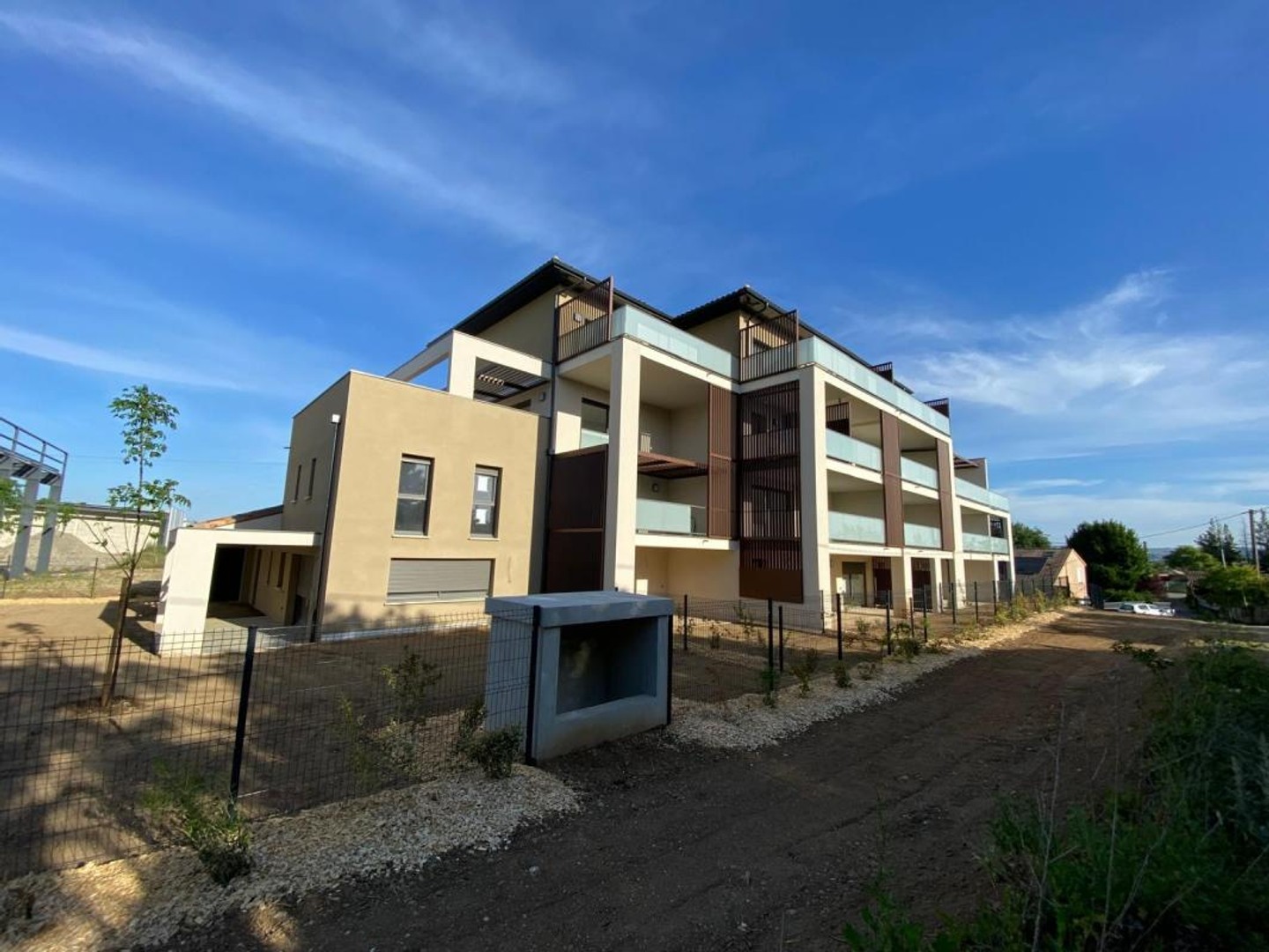 T4 duplex rdj etincelle B005