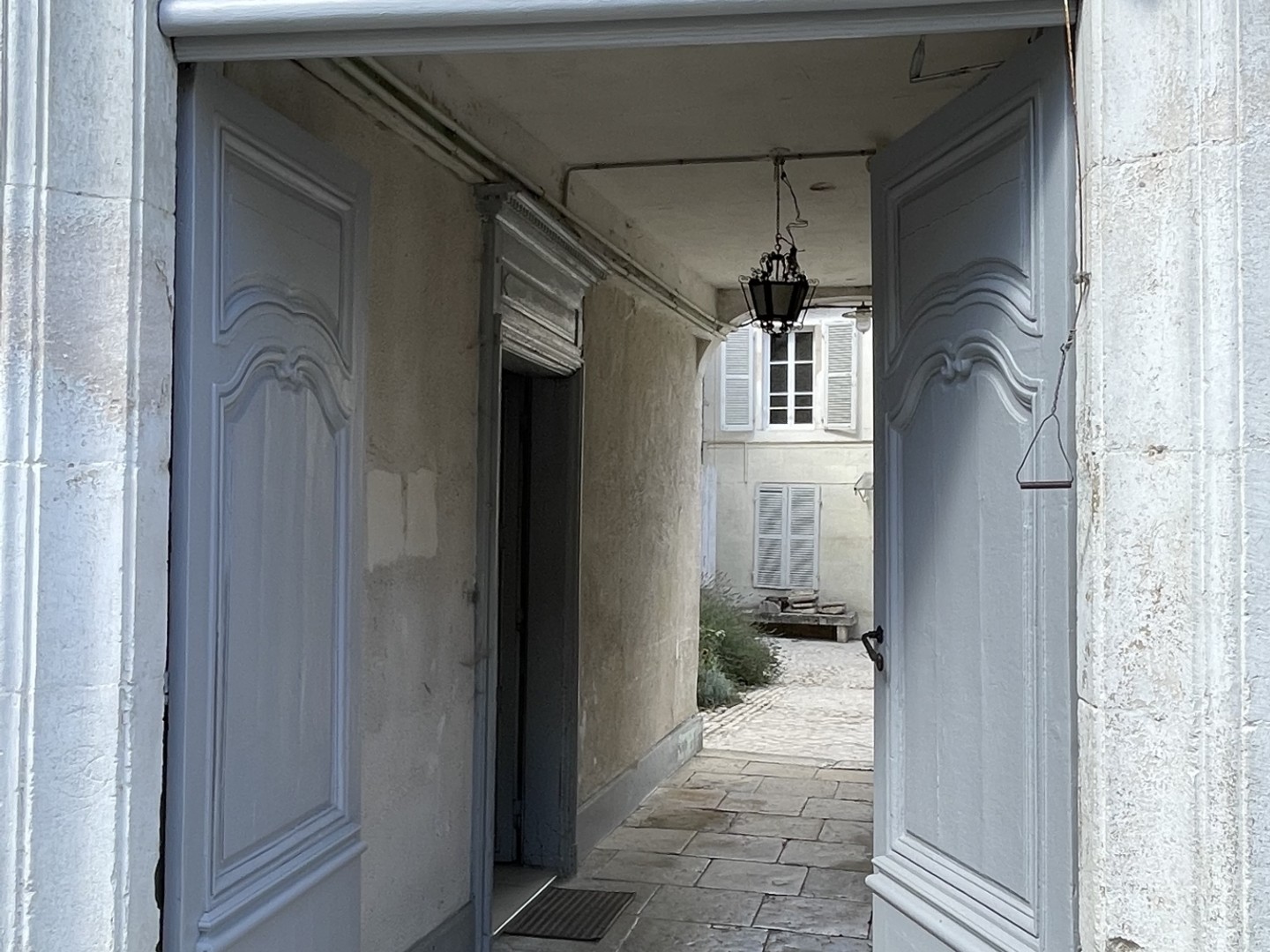 Immeuble à vendre - 17 pièces - 360m2 - Châtillon-Sur-Seine (21400)
