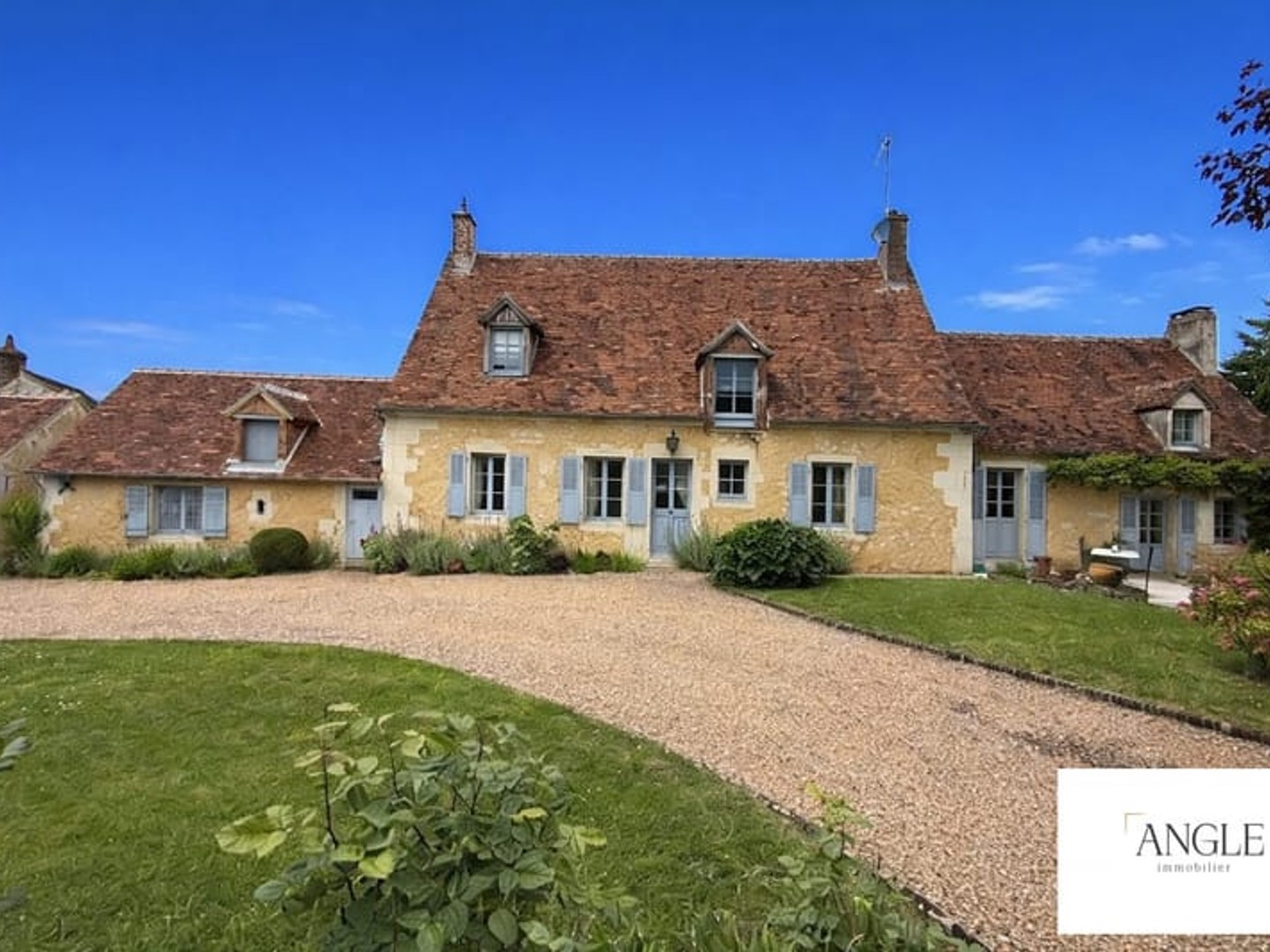 Maison 7 pièces 202 m²