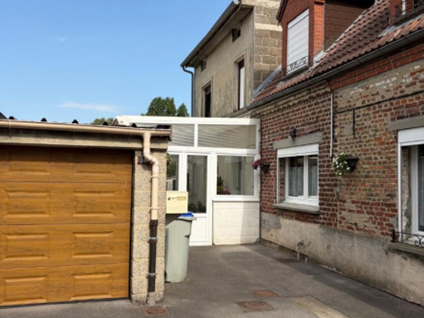 Ensemble immobilier 5 pièces 120 m²