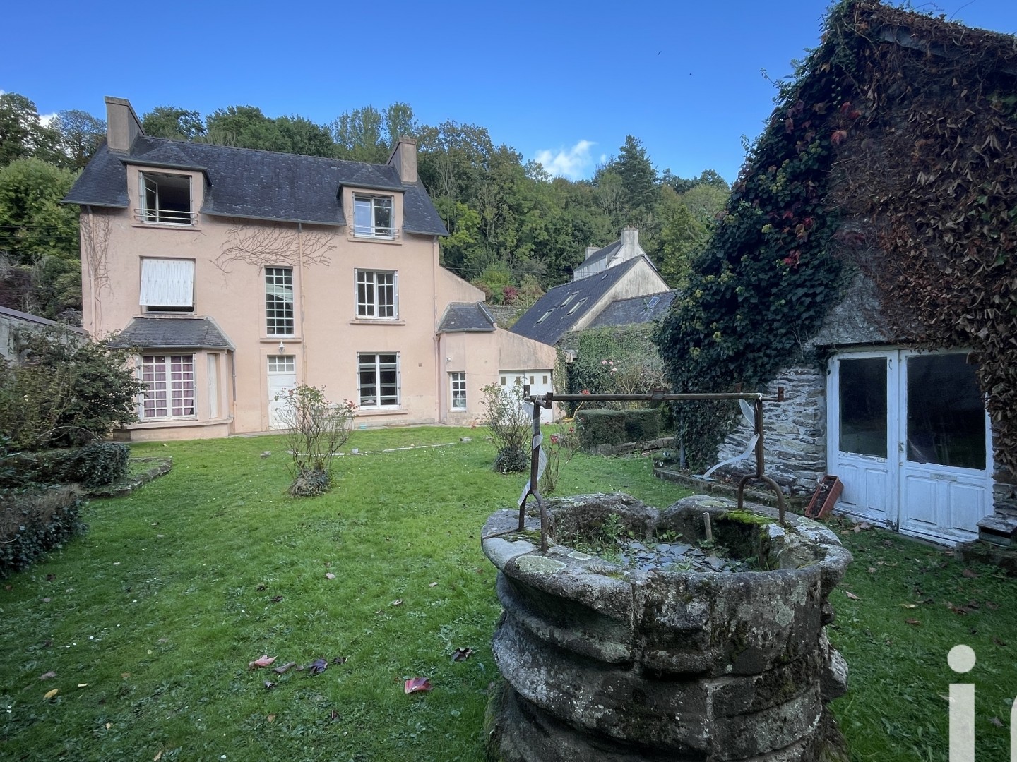 Maison 11 pièces 185 m²