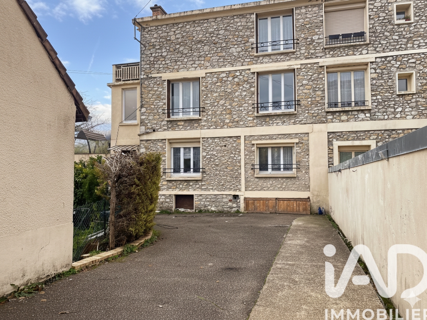 Appartement 8 pièces 222 m²