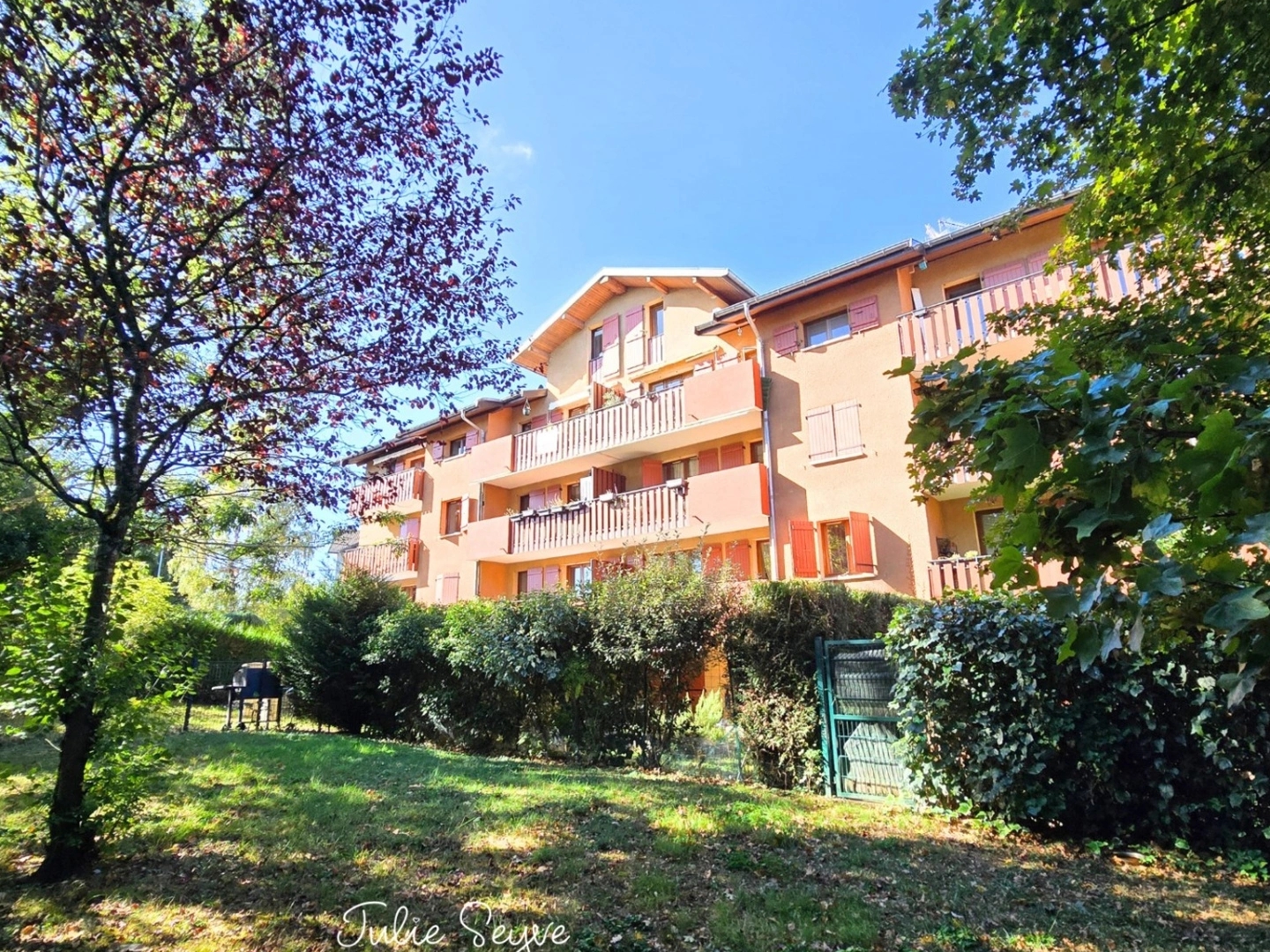 Appartement à vendre - 4 pièces - 90m2 - Gex (01170)