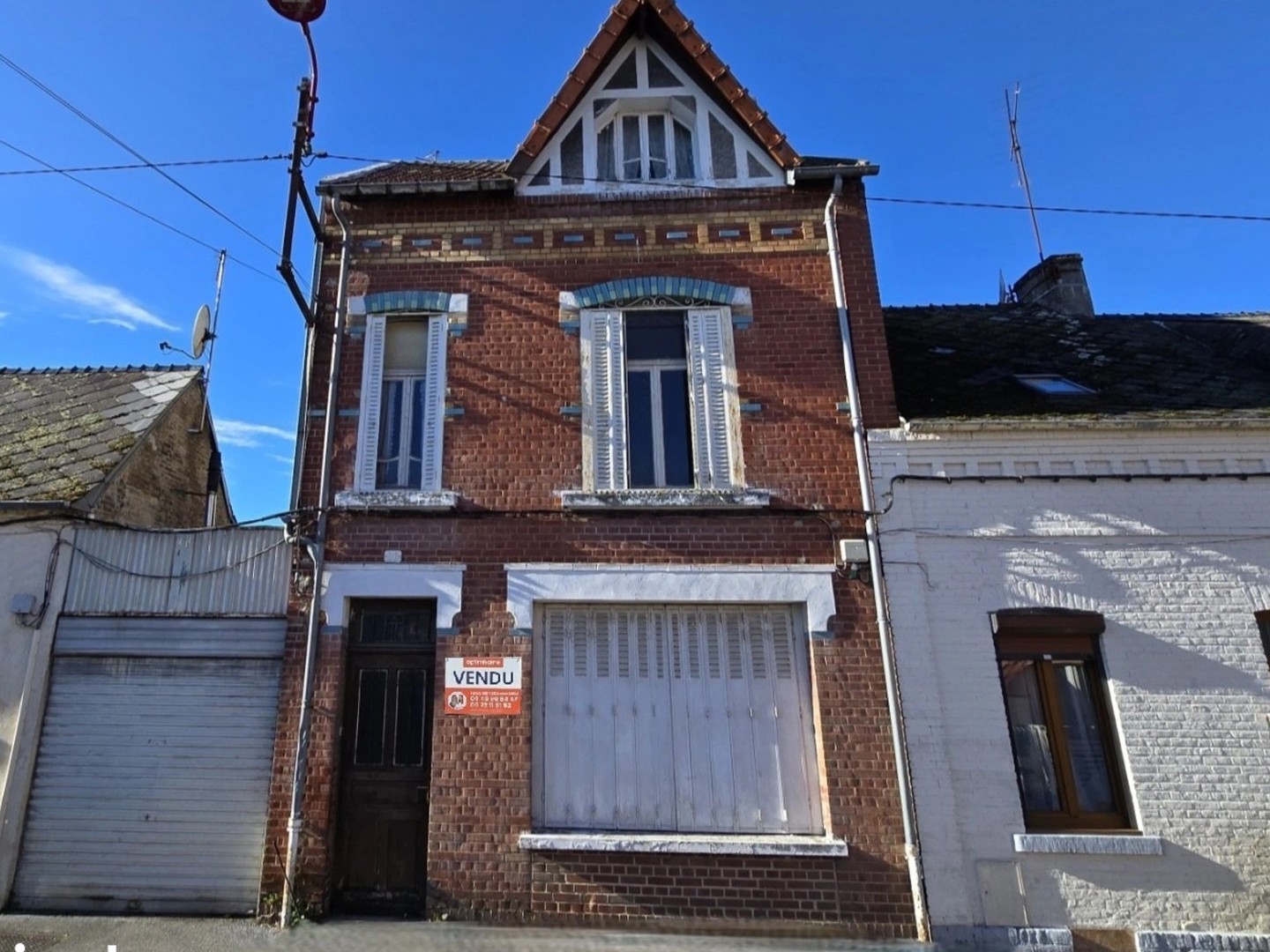 HIRSON (02) - 🏠 Vente maison de 146 m² avec 4 chambres et garage.