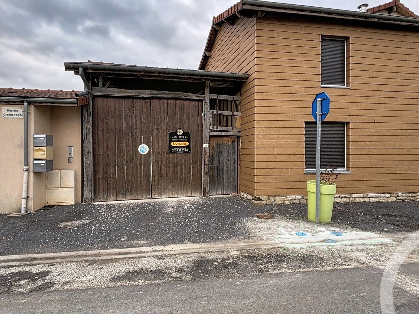 Maison 239 m²