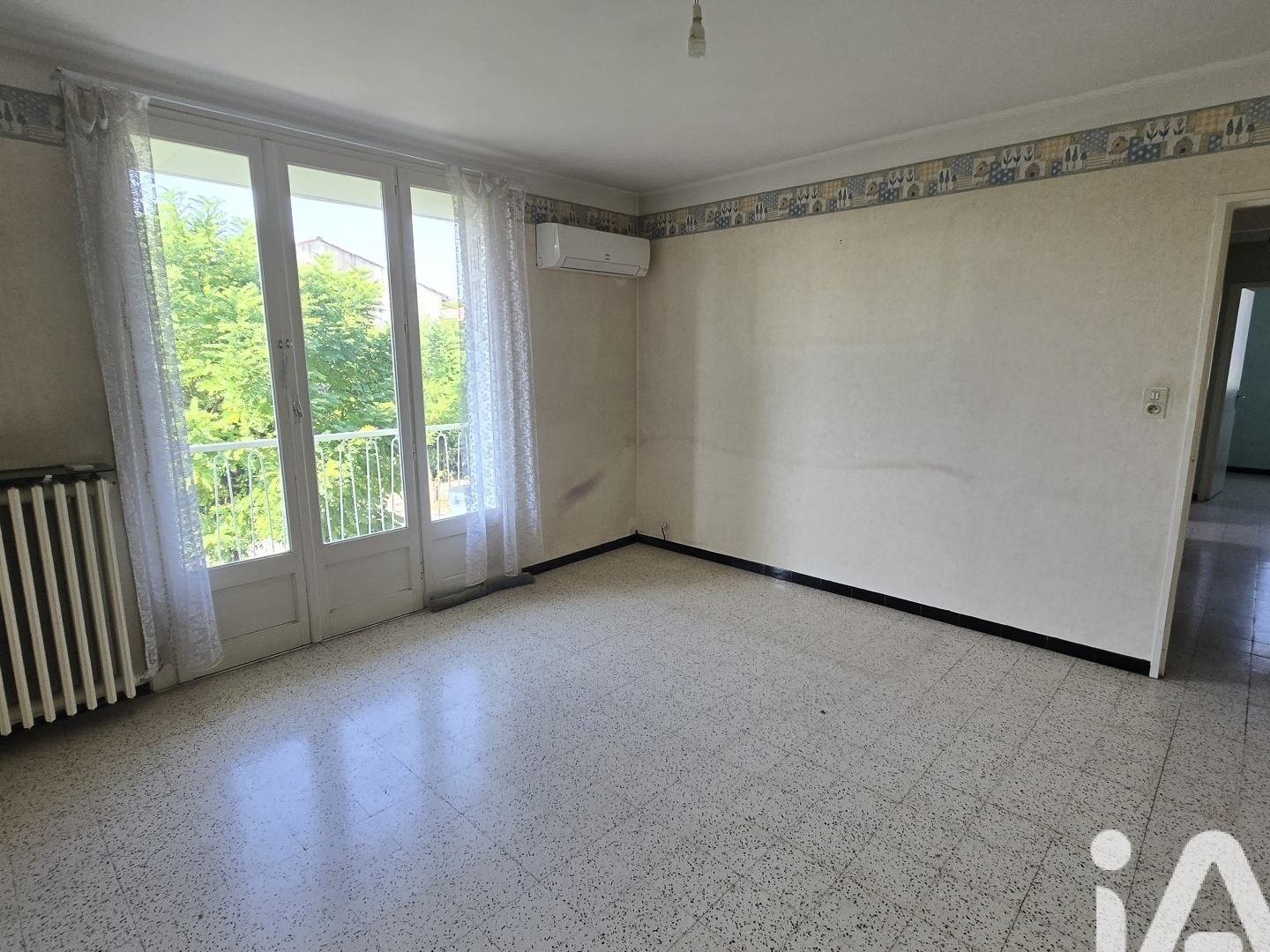 Autre à vendre - 6 pièces - 93m2 - Saint-Christol-Lè... (30380)