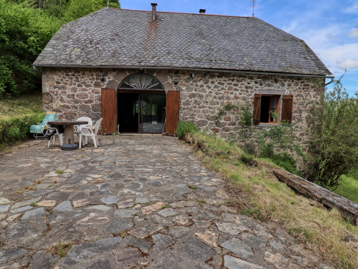 Maison à vendre - 5 pièces - 95m2 - Fontanges (15140)