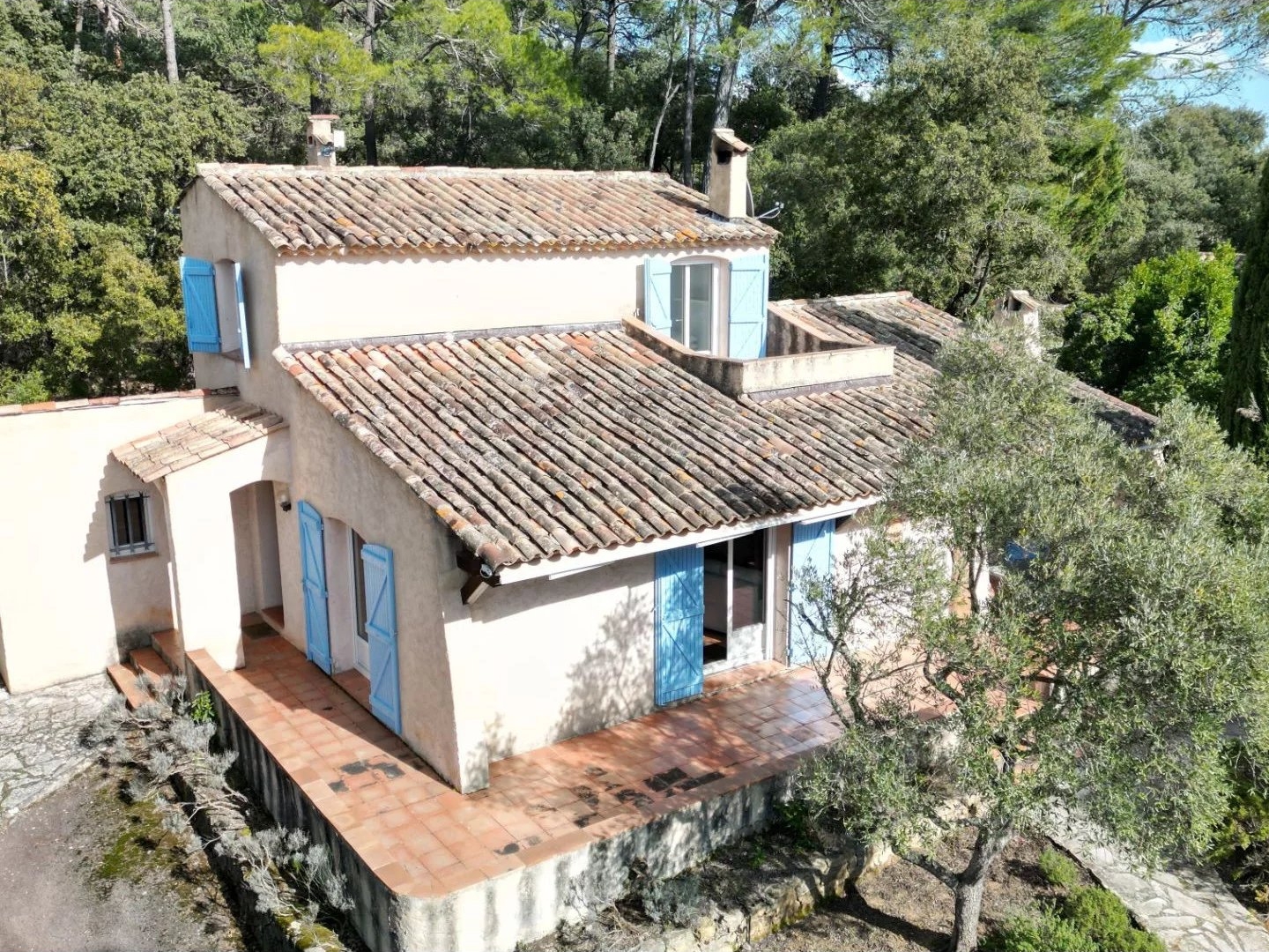 Maison à vendre - 5 pièces - 120m2 - Sillans-La-Cascade (83690)
