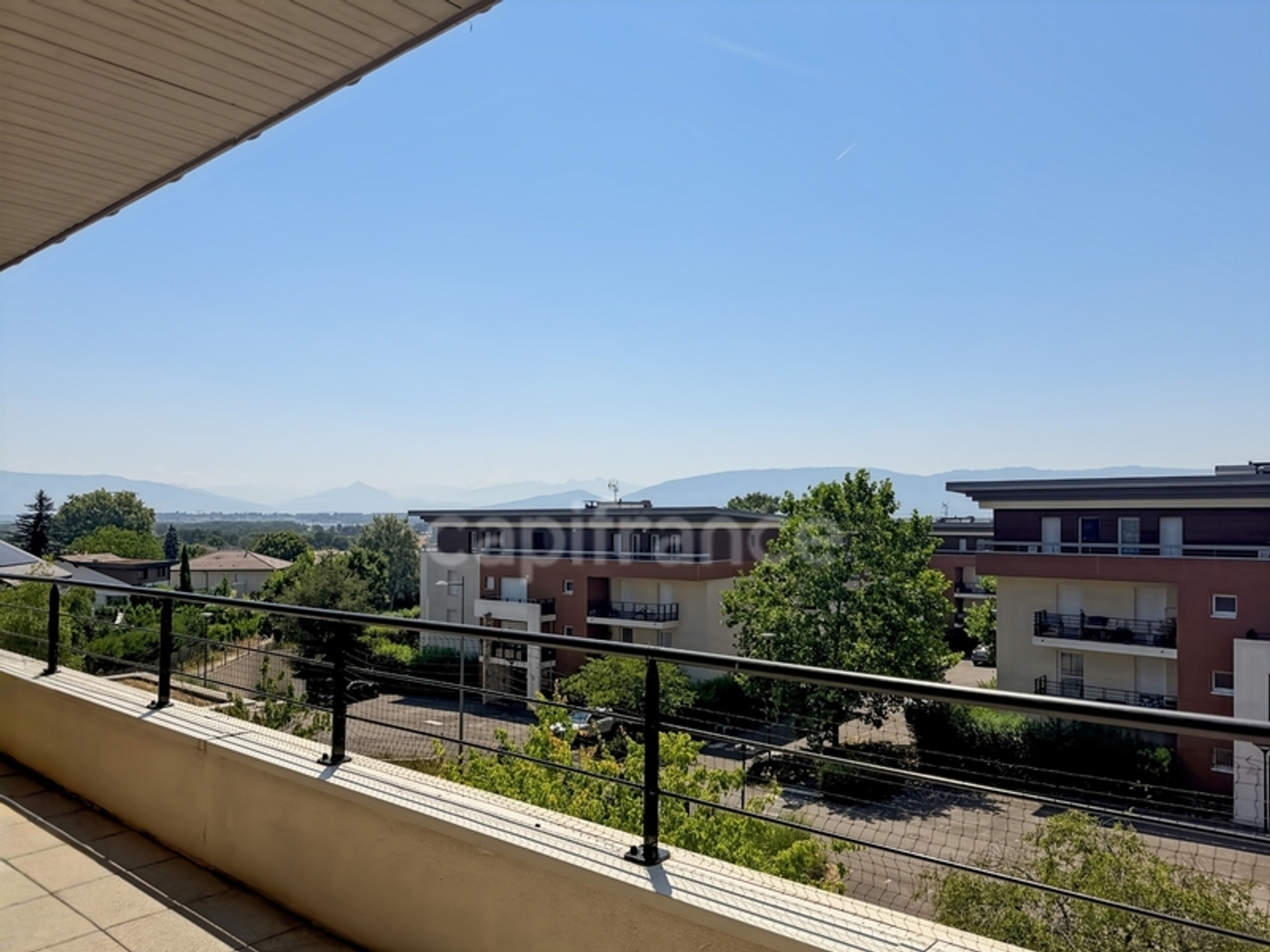 Appartement à vendre - 5 pièces - 105m2 - Prévessin-Moëns (01280)