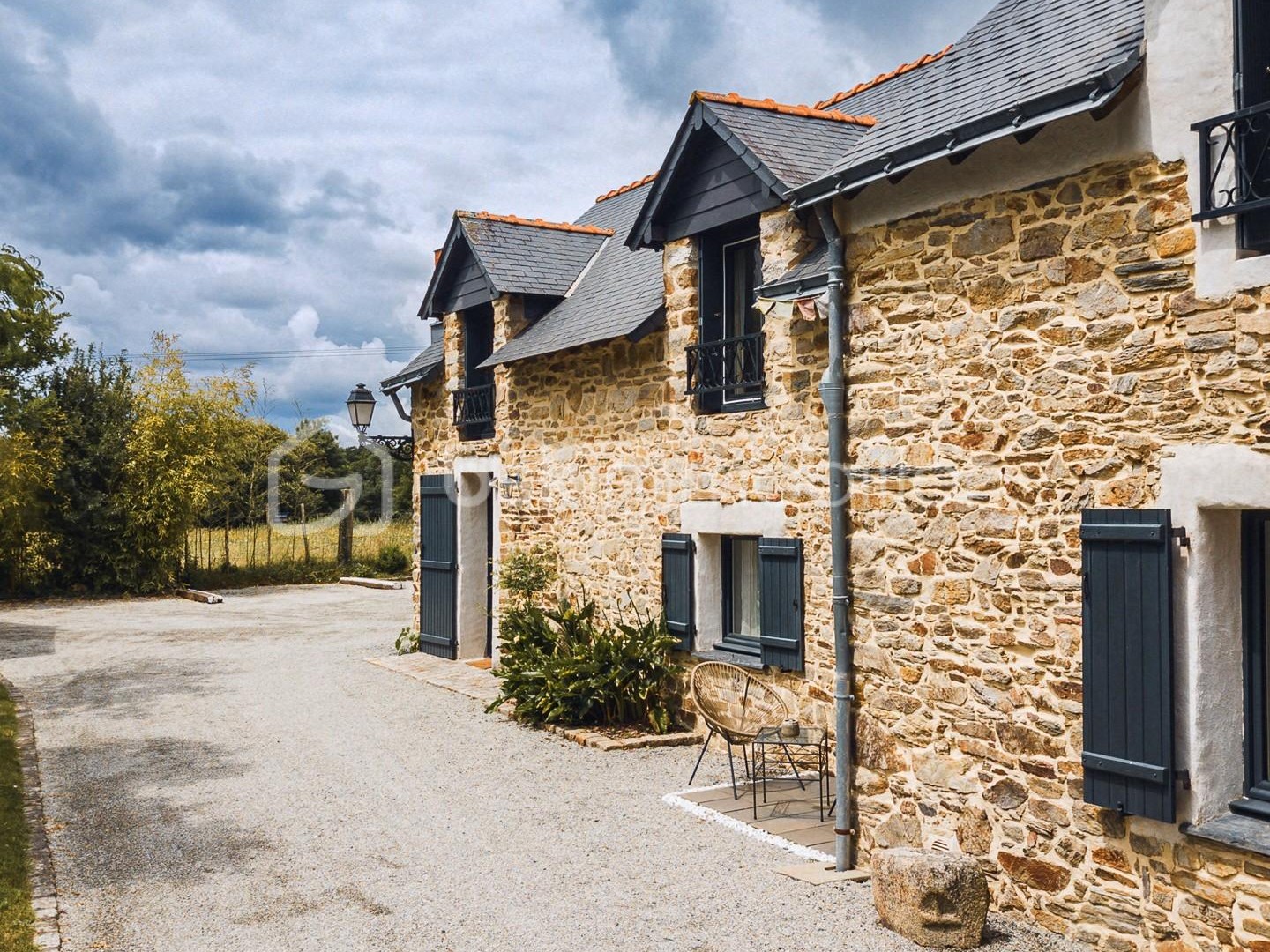 Maison 10 pièces 220 m²