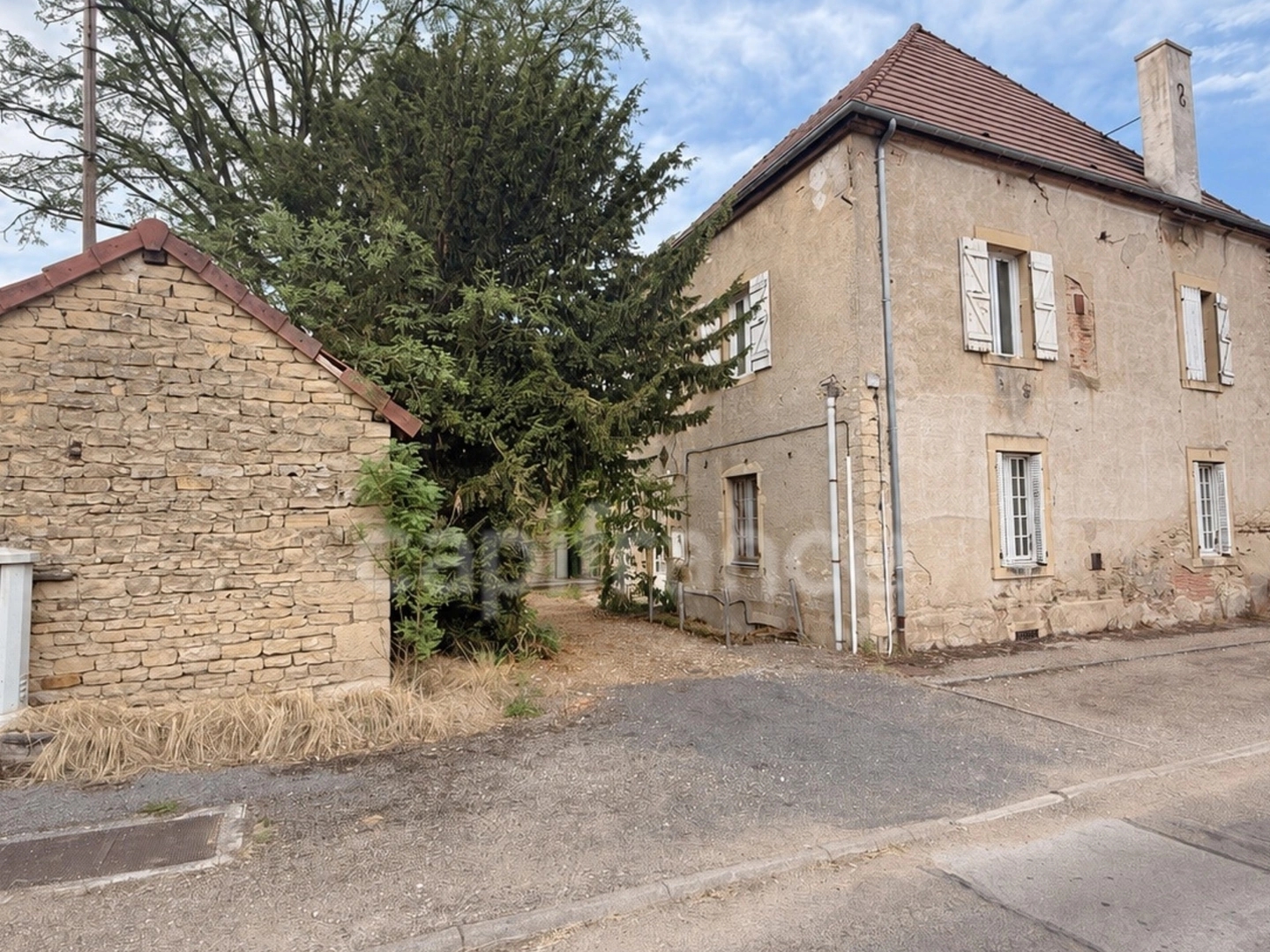 Maison à vendre - 7 pièces - 203m2 - Le Puley (71460)