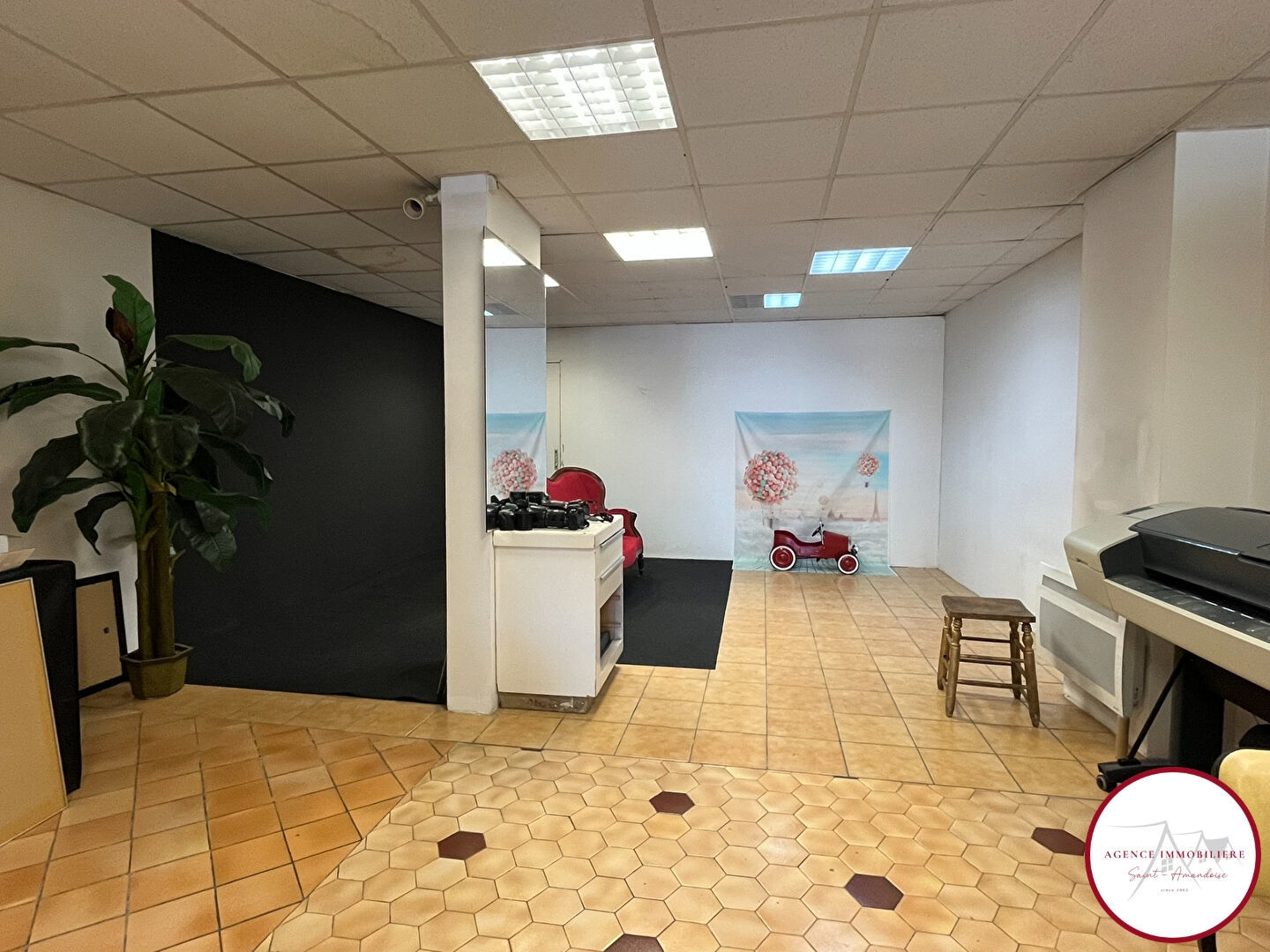 Immeuble à vendre - 5 pièces - 180m2 - Saint-Amand-Montrond (18200)