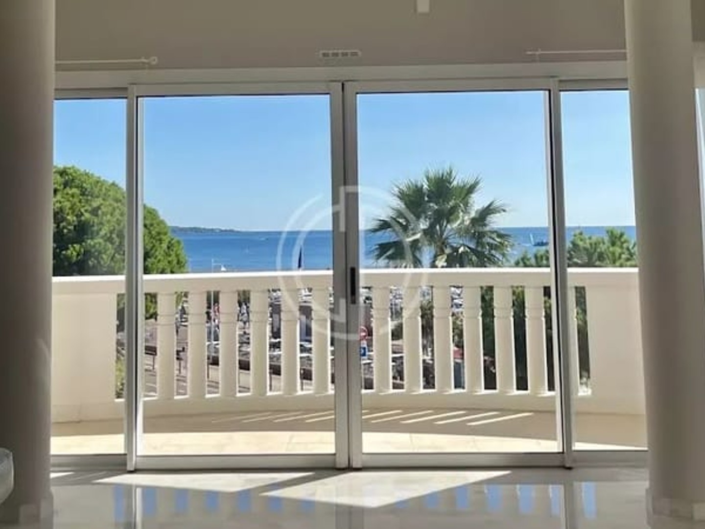 Appartement à vendre - 18 pièces - 512m2 - Cannes (06400)