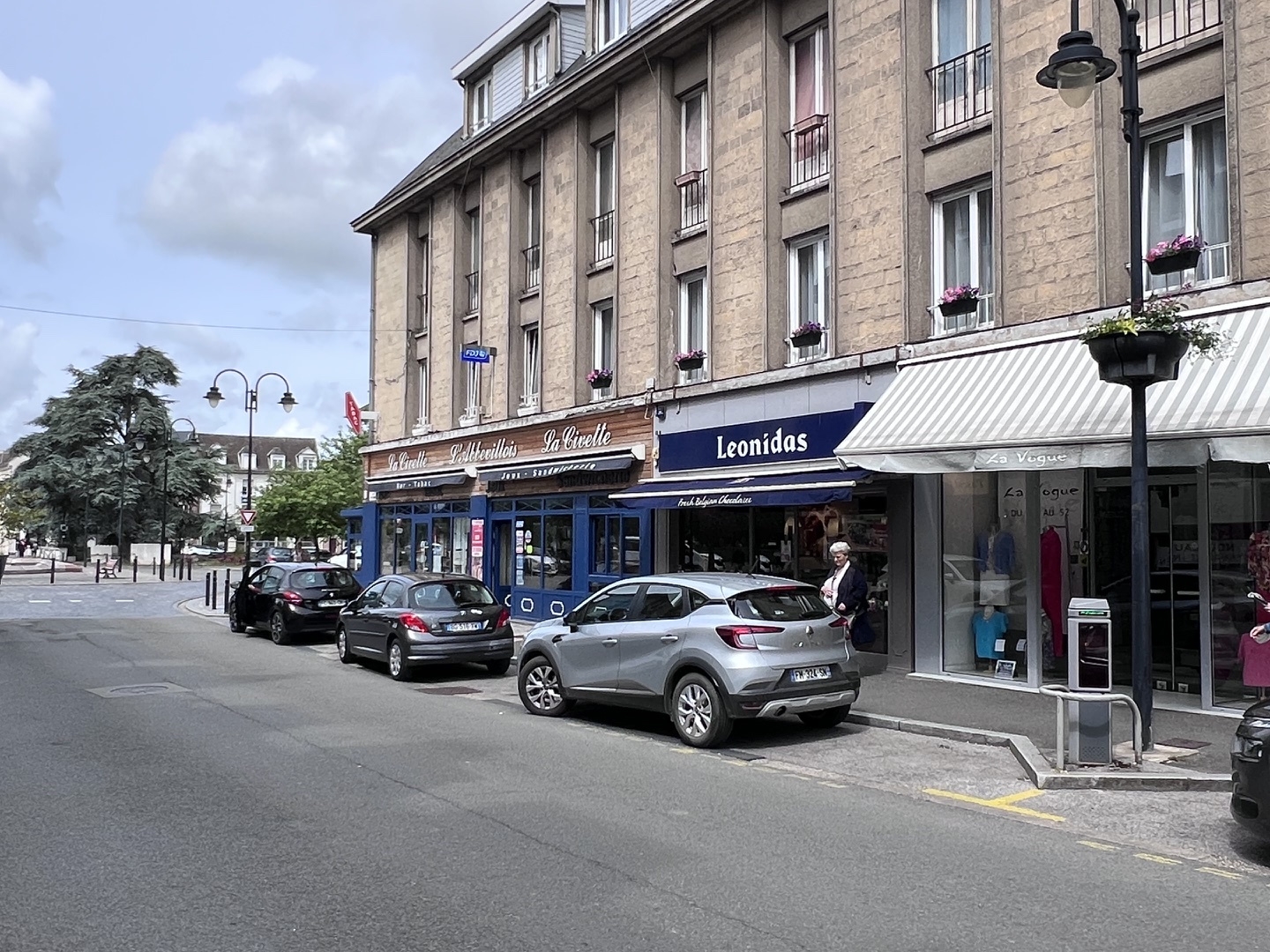 Magasin à vendre - 5 pièces - 50m2 - Abbeville (80100)