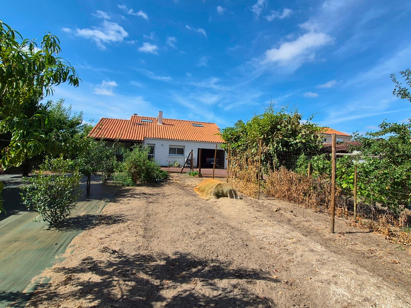 Maison à vendre - 7 pièces - 166m2 - Saint-Julien-De-C... (44450)
