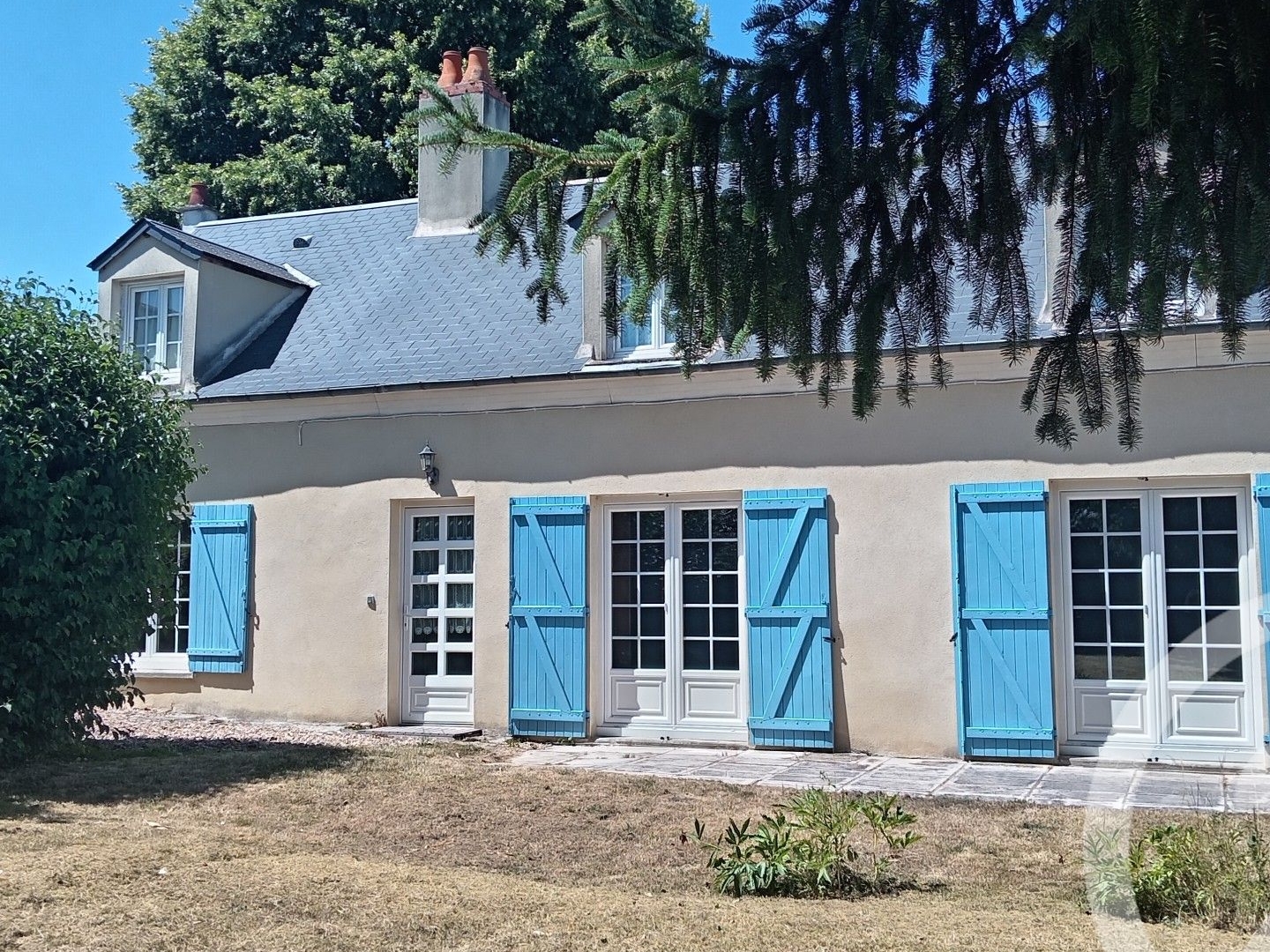 Maison 9 pièces 253 m²