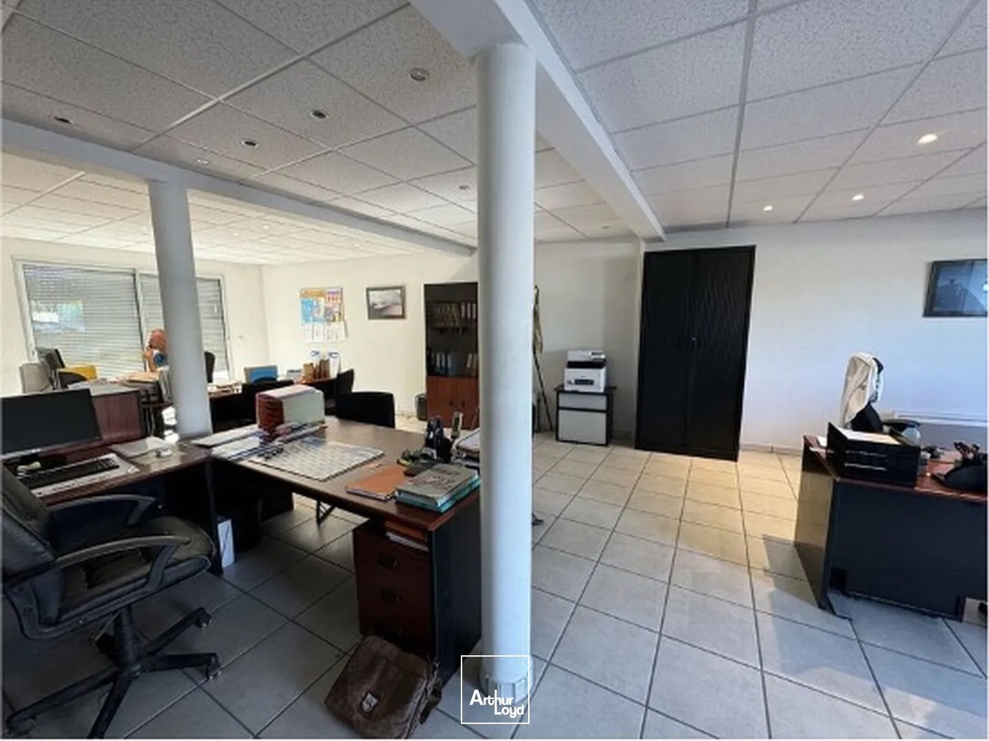 Locaux à vendre - 439m2 - Montbrison (42600)