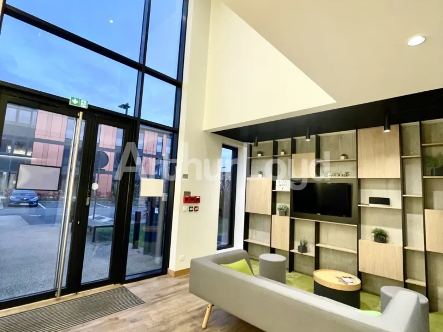 Bureaux à vendre - 1818m2 - Lesquin (59810)