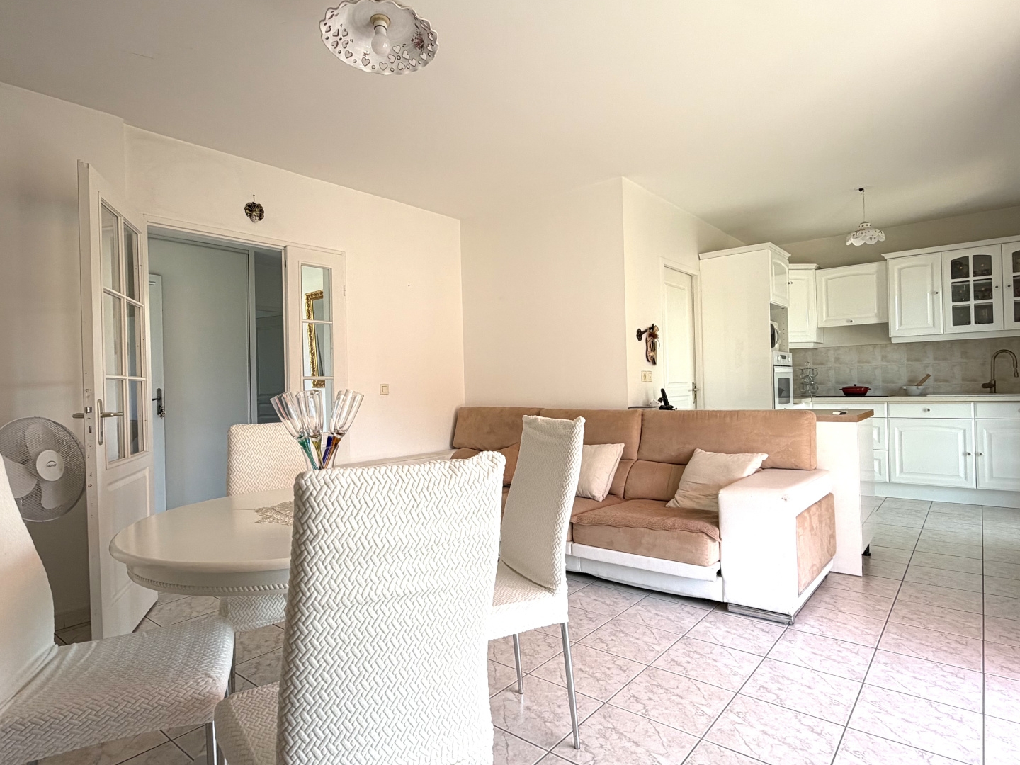 Appartement à vendre - 3 pièces - 66m2 - Berre-L'étang (13130)