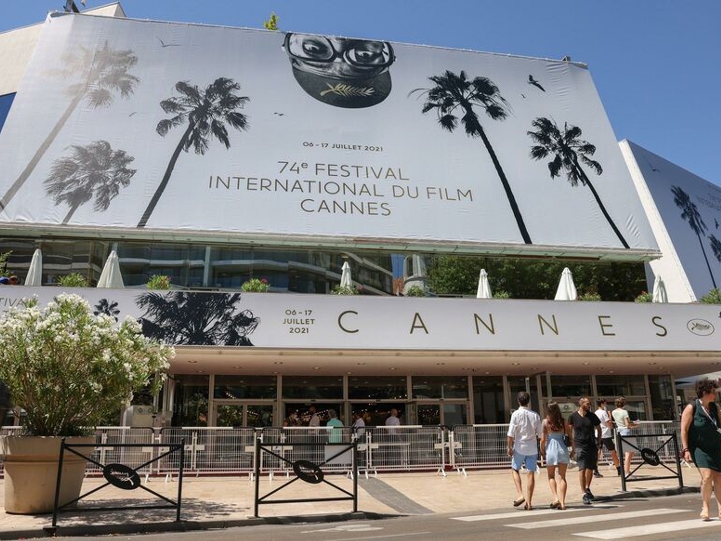 CANNES RESTAURANT 150M2 120 COUVERTS EN PLEIN CENTRE DE LA VILLE