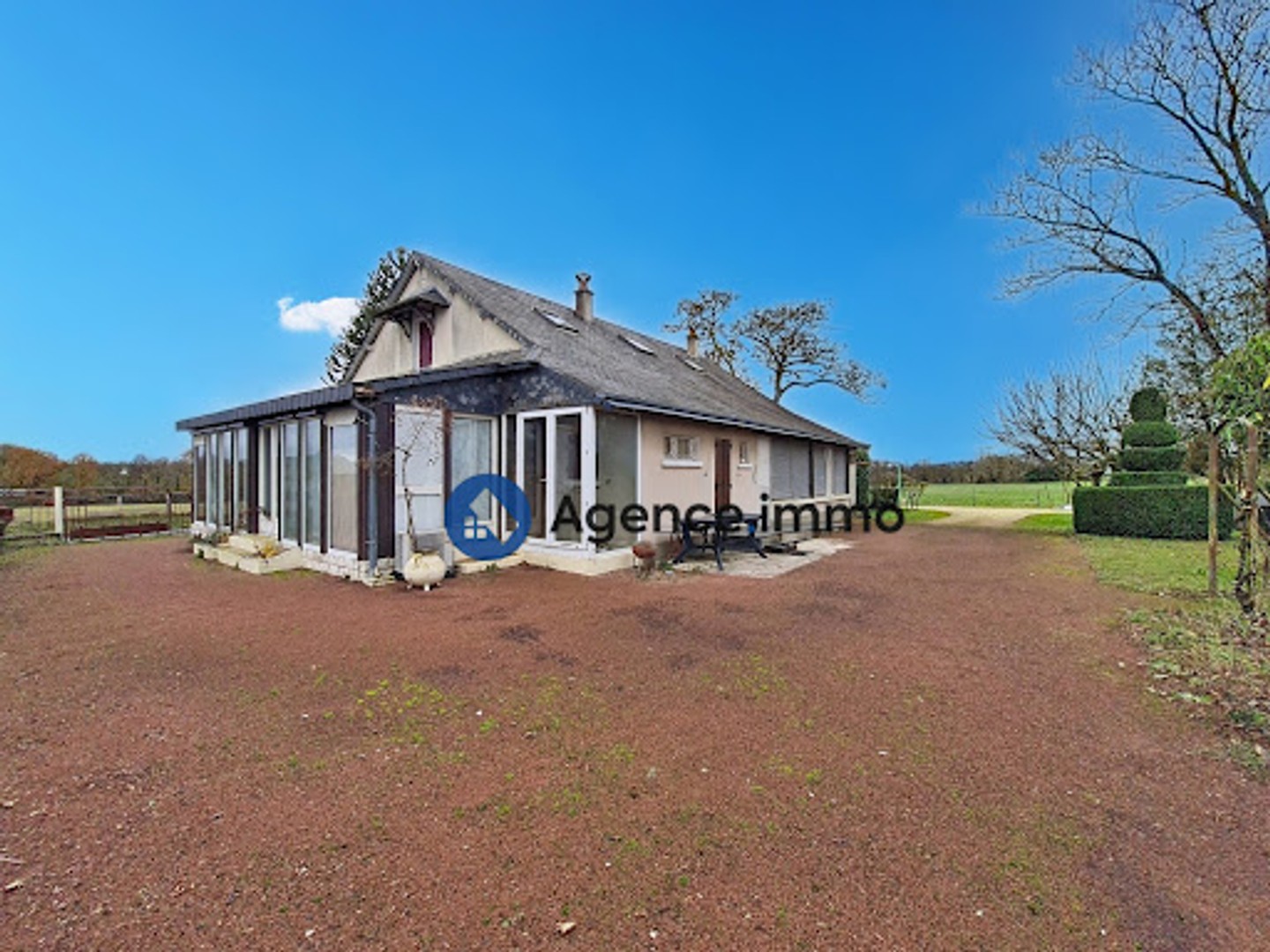 Maison à vendre - 8 pièces - 168m2 - Château-La-Vallière (37330)