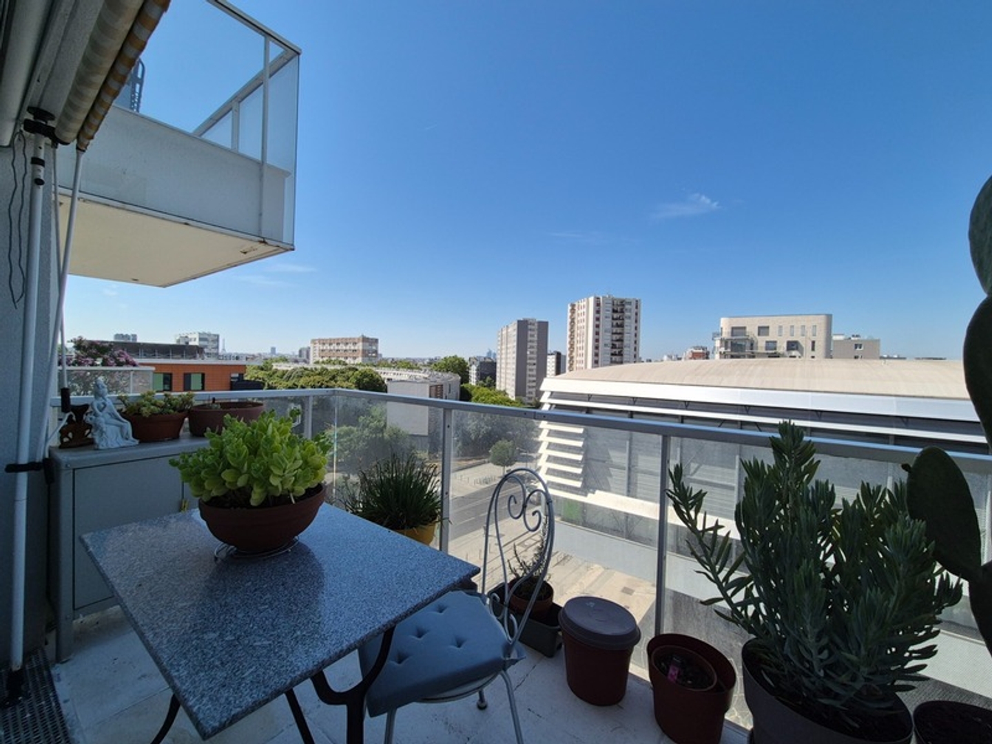 Appartement avec balcon et parking à vendre 2 pièces ASNIERES SUR SEINE (92)