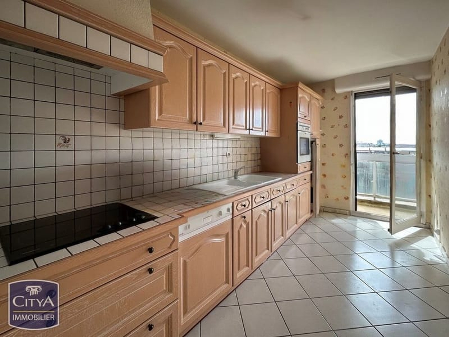 Appartement à vendre - 4 pièces - 81m2 - Châteauroux (36000)