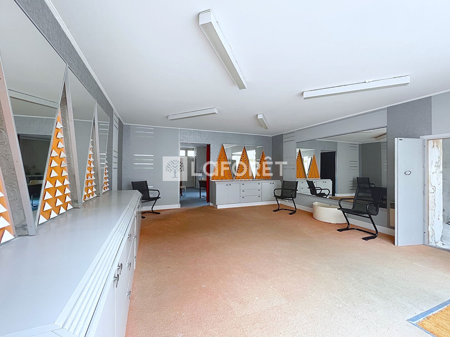 Immeuble à vendre - 4 pièces - 220m2 - Rouillac (16170)