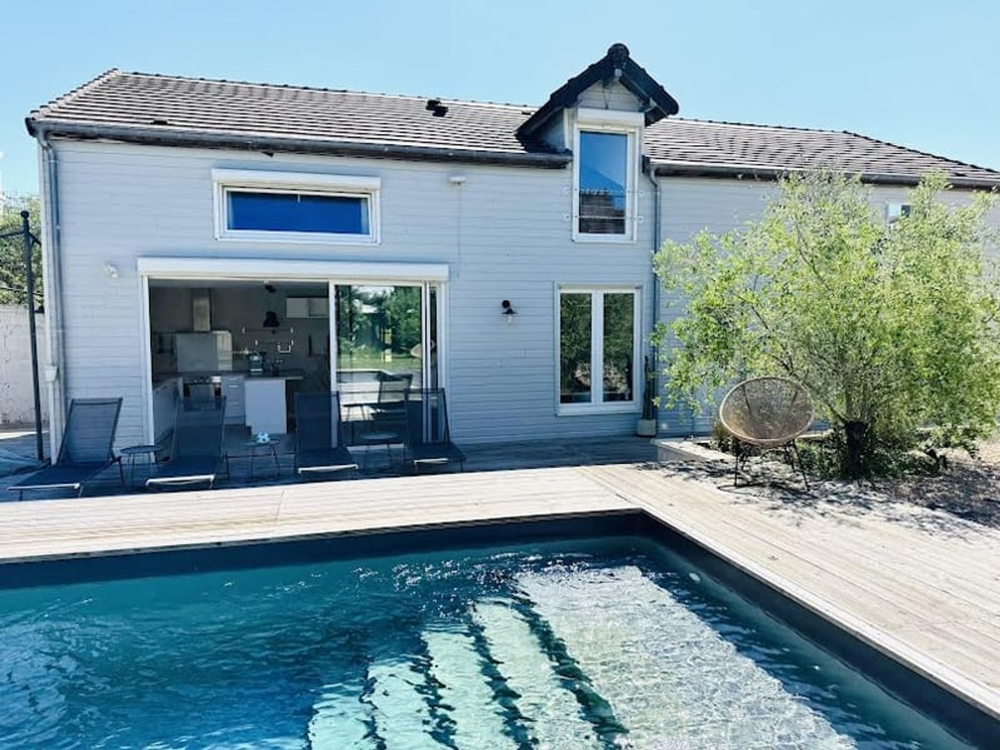 Maison 12 pièces 260 m²