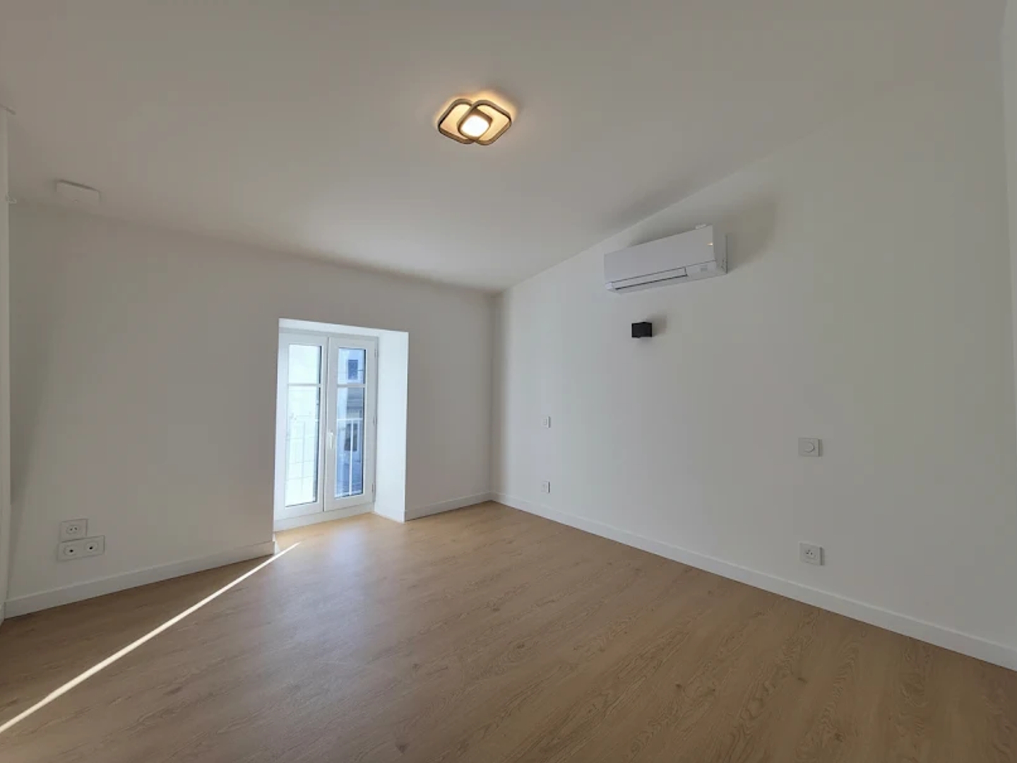 Appartement à vendre - 4 pièces - 94m2 - Millau (12100)