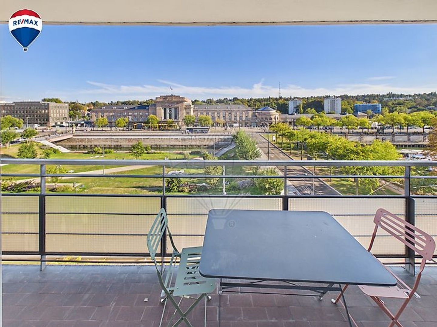 Appartement 2 pièces 77 m²