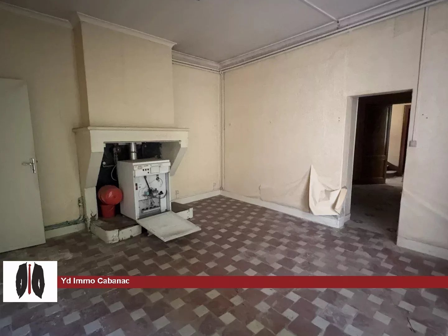 Immeuble à vendre - 340m2 - Castres-Gironde (33640)