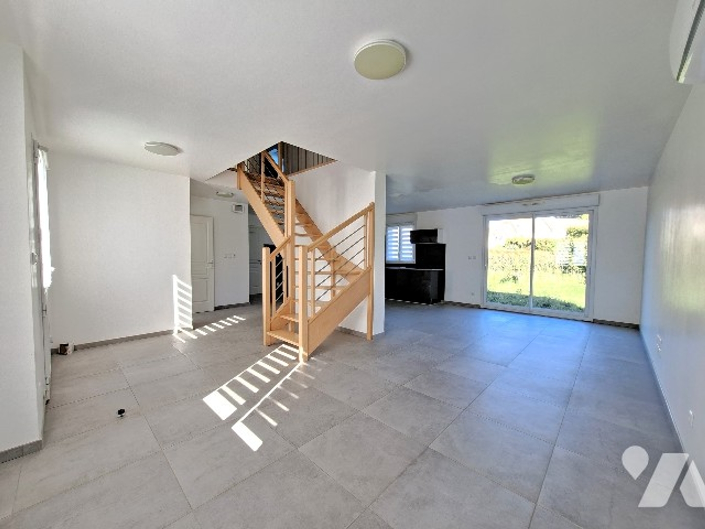 Maison à vendre - 5 pièces - 105m2 - Crisolles (60400)