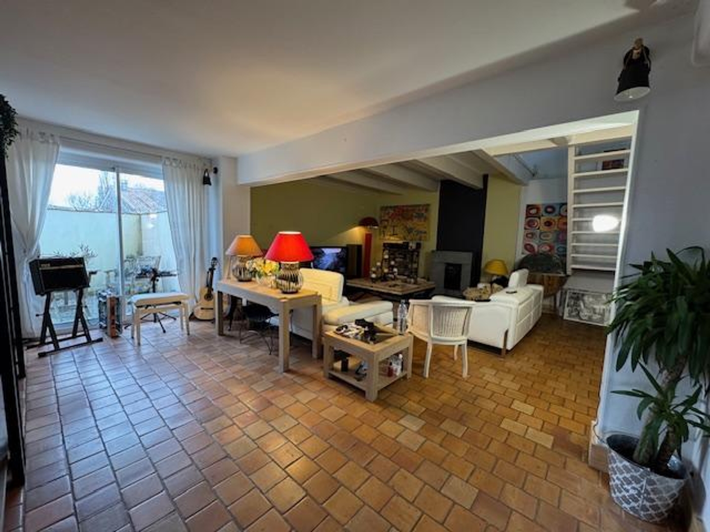 Maison à vendre - 8 pièces - 184m2 - Breuil-Magné (17870)
