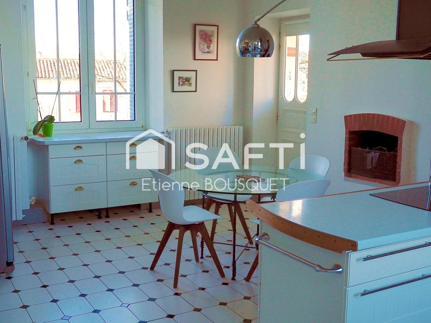 Maison à vendre - 8 pièces - 190m2 - Aire-Sur-L'adour (40800)