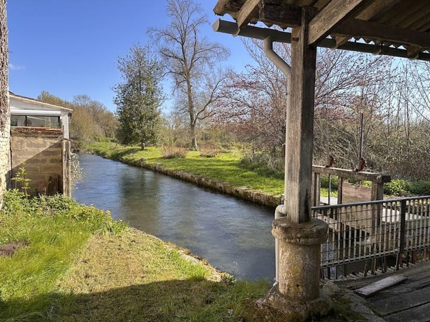 Propriété 6 pièces 184 m²
