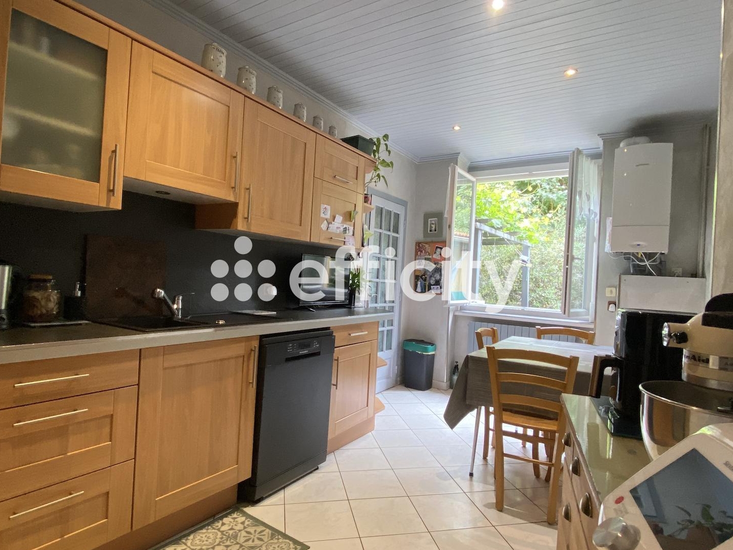 Maison à vendre - 6 pièces - 122m2 - Saint-Étienne (42000)