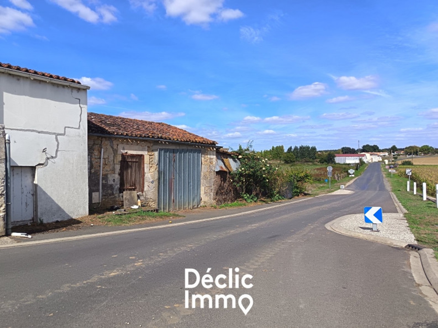Parking / garage / box à vendre - Saint-Sulpice-D'a... (17250)