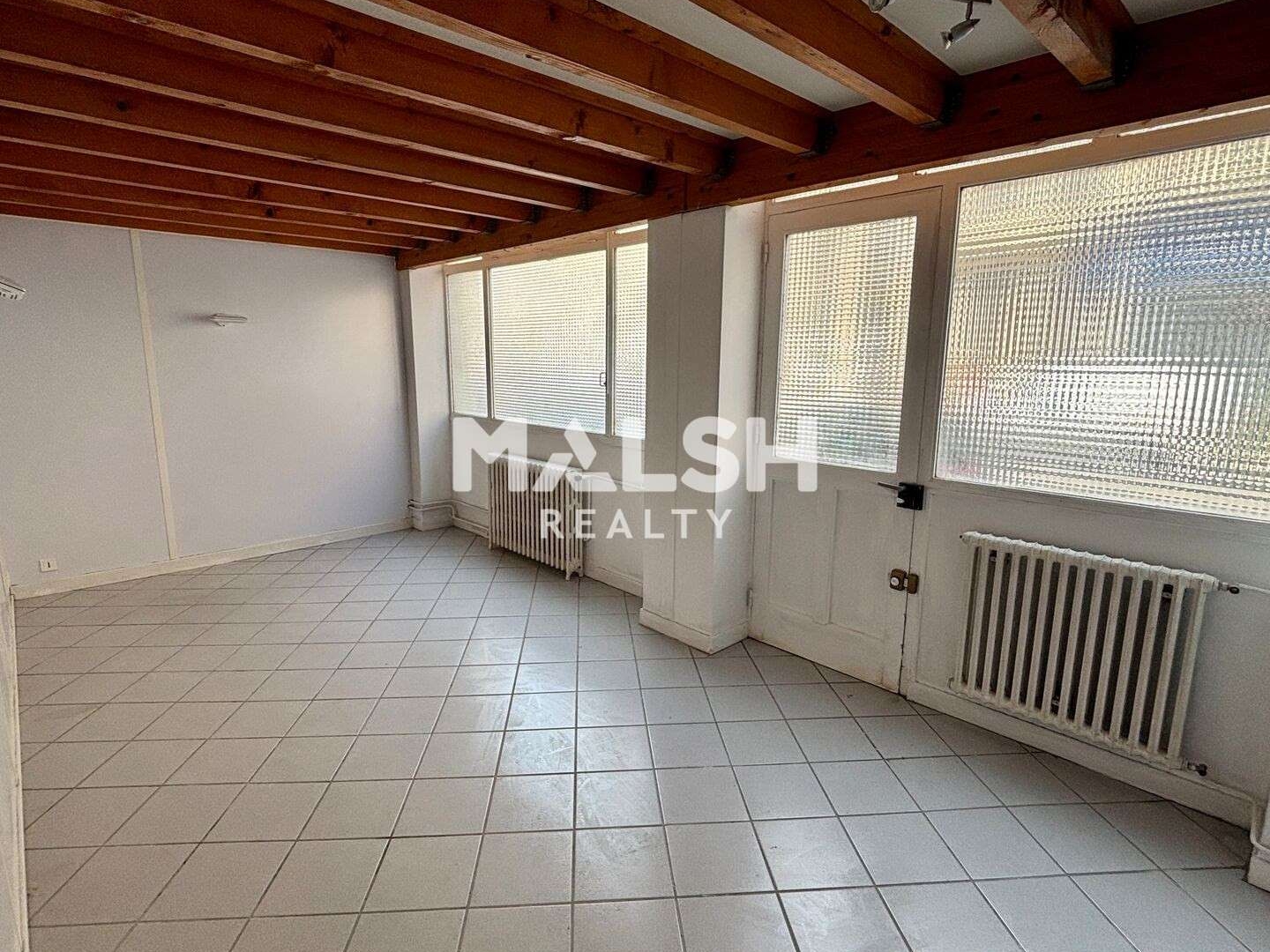 À vendre bureaux 233m² Lyon 7e proche Pl Jean Macé