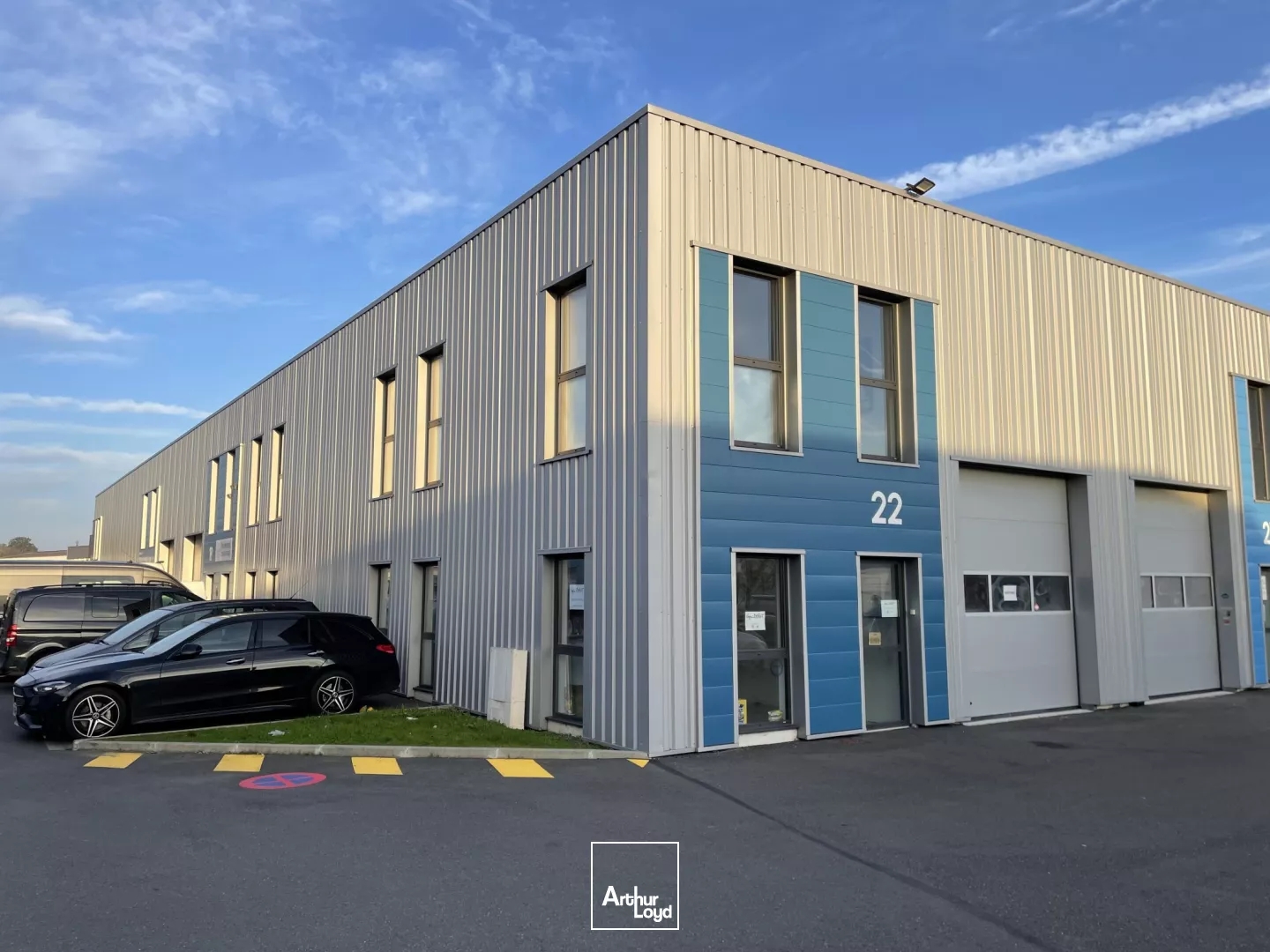 Local d activité à vendre à Saint-Herblain avec accès routier facilité