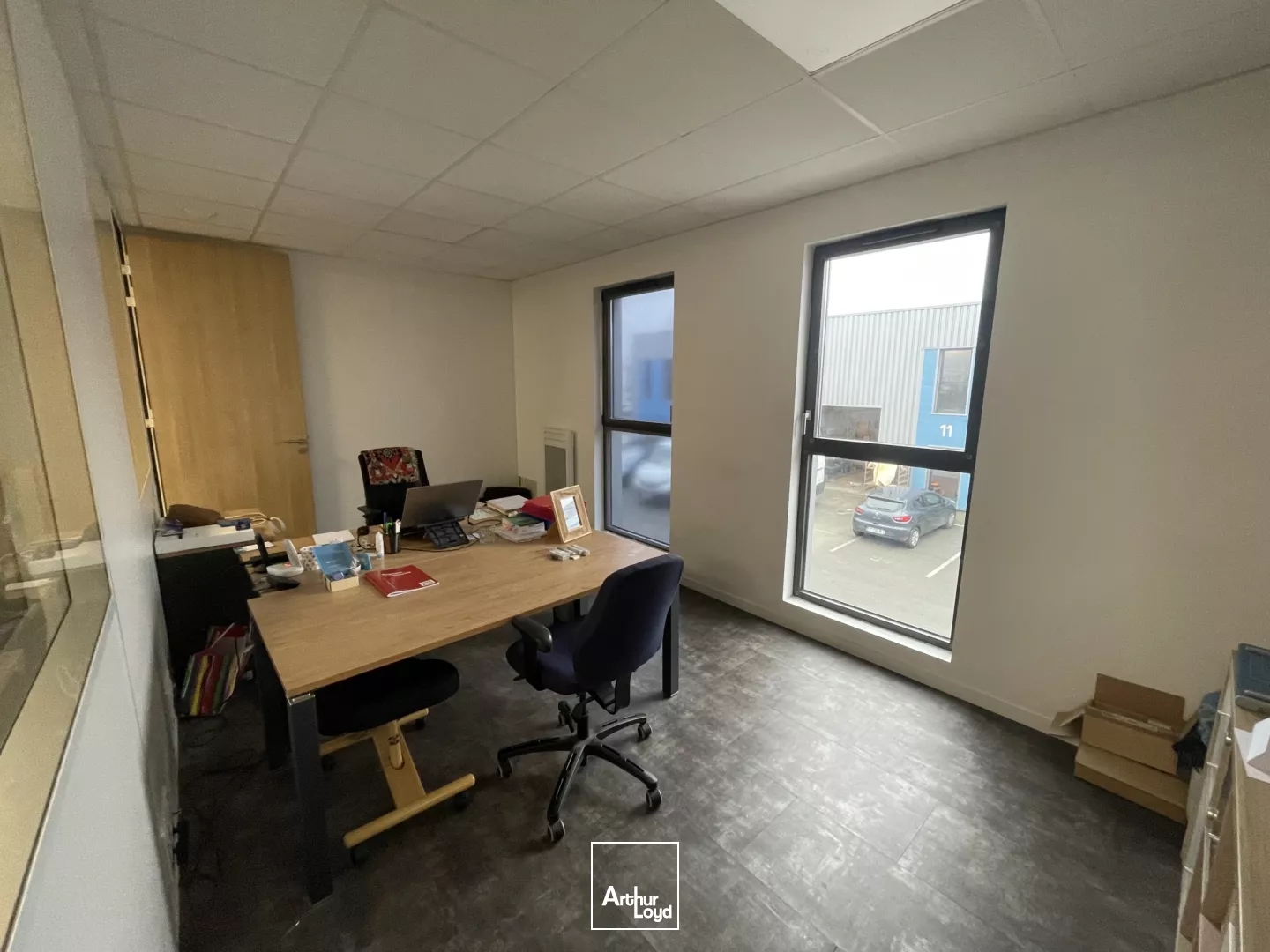 Locaux à vendre - 260m2 - Saint-Herblain (44800)