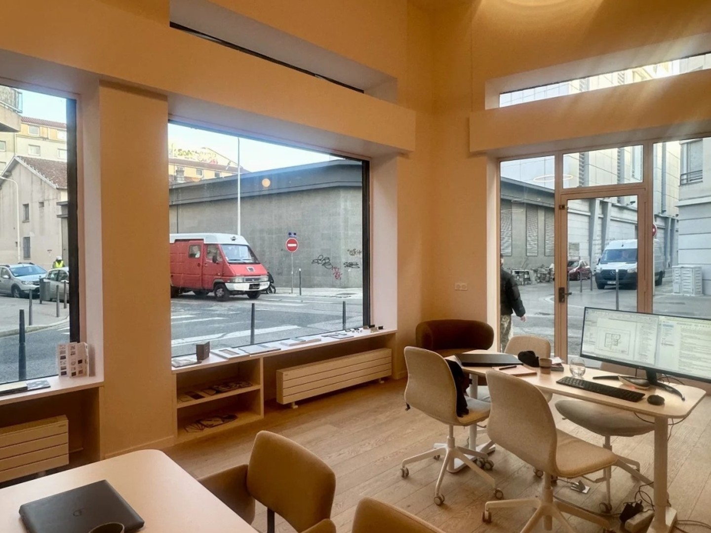 Lyon 3 - Vente mur commercial loué