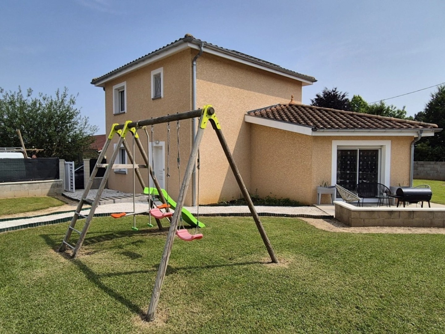 Maison familiale récente avec jardin plein sud - Secteur résidentiel calme