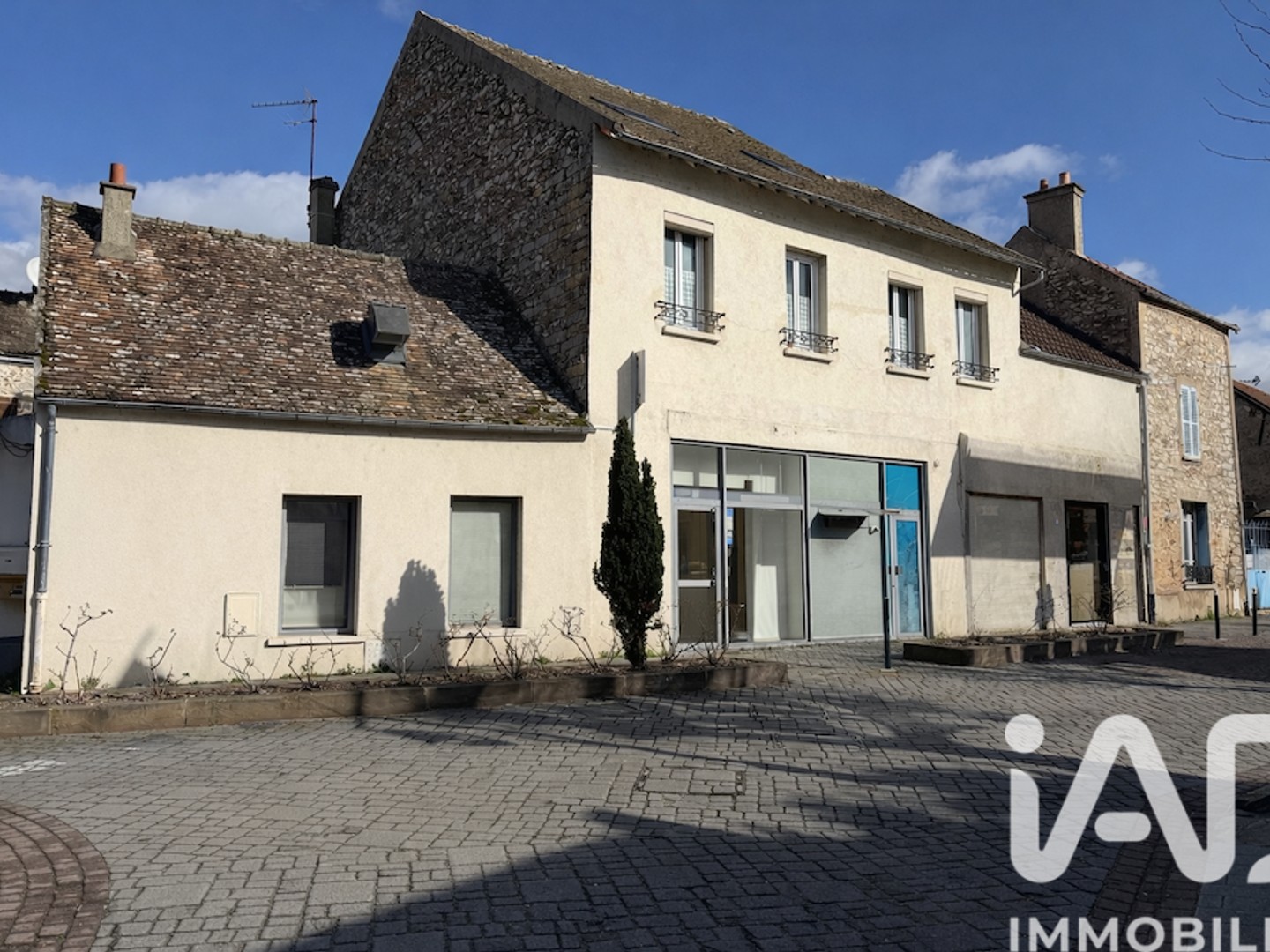 Immeuble 150 m²