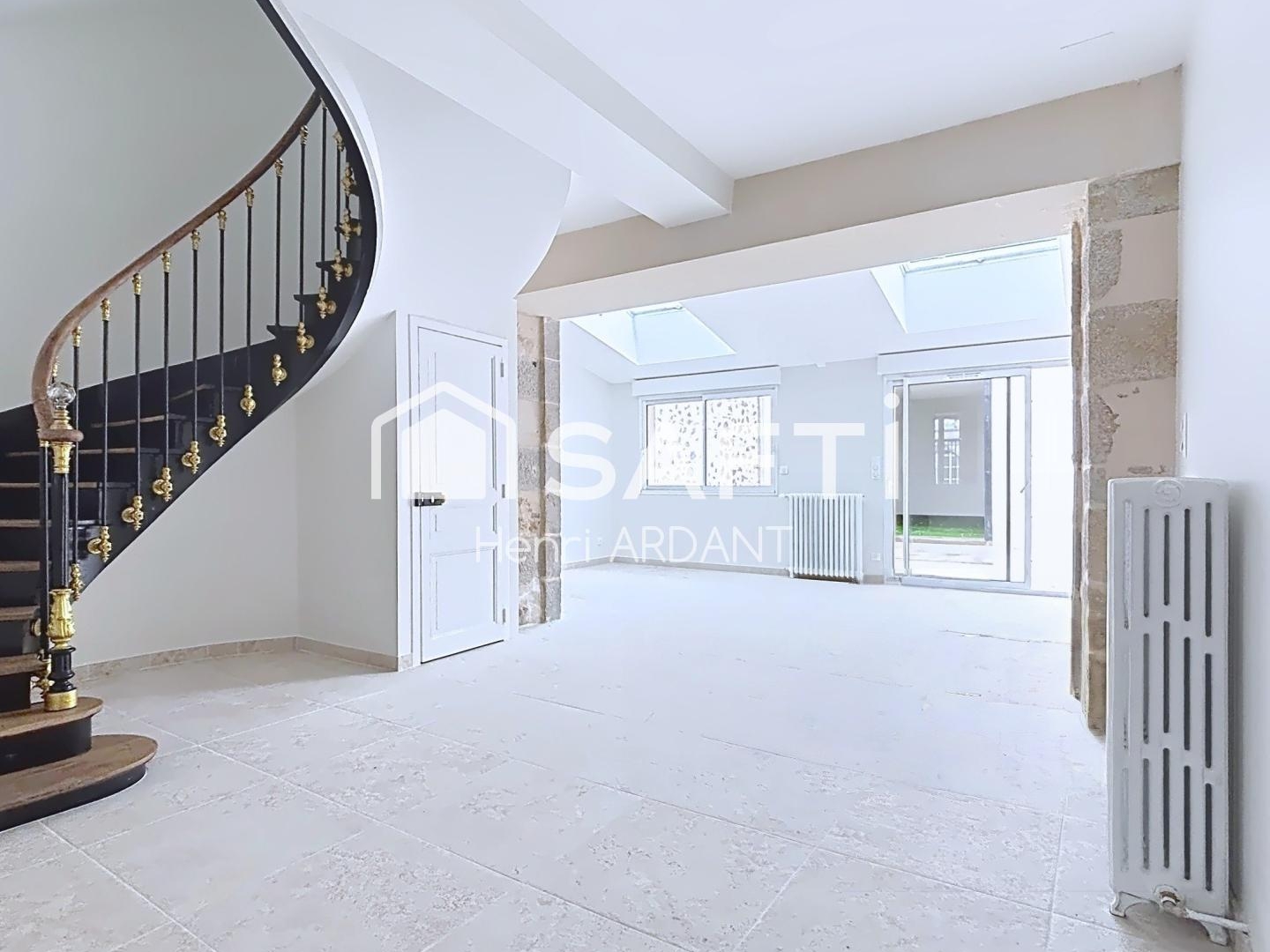 Maison à vendre - 12 pièces - 230m2 - Limoges (87000)