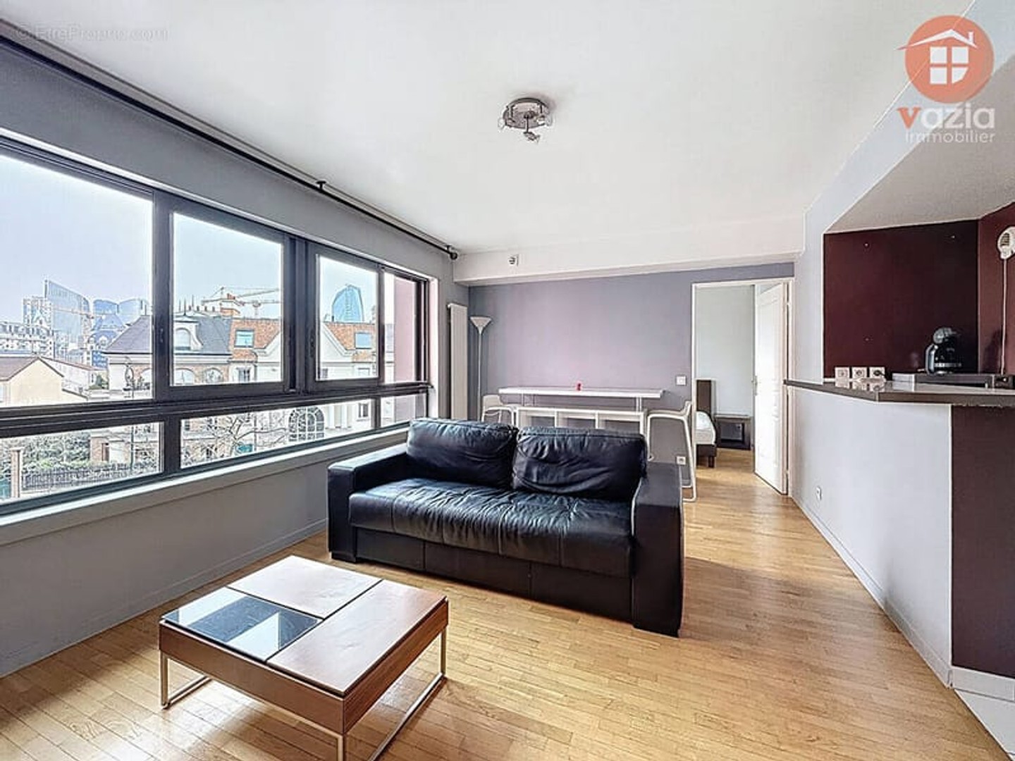 Suresnes - Proche Puteaux - Appartement 2 pièces 40 m2, cave et possibilité parking
