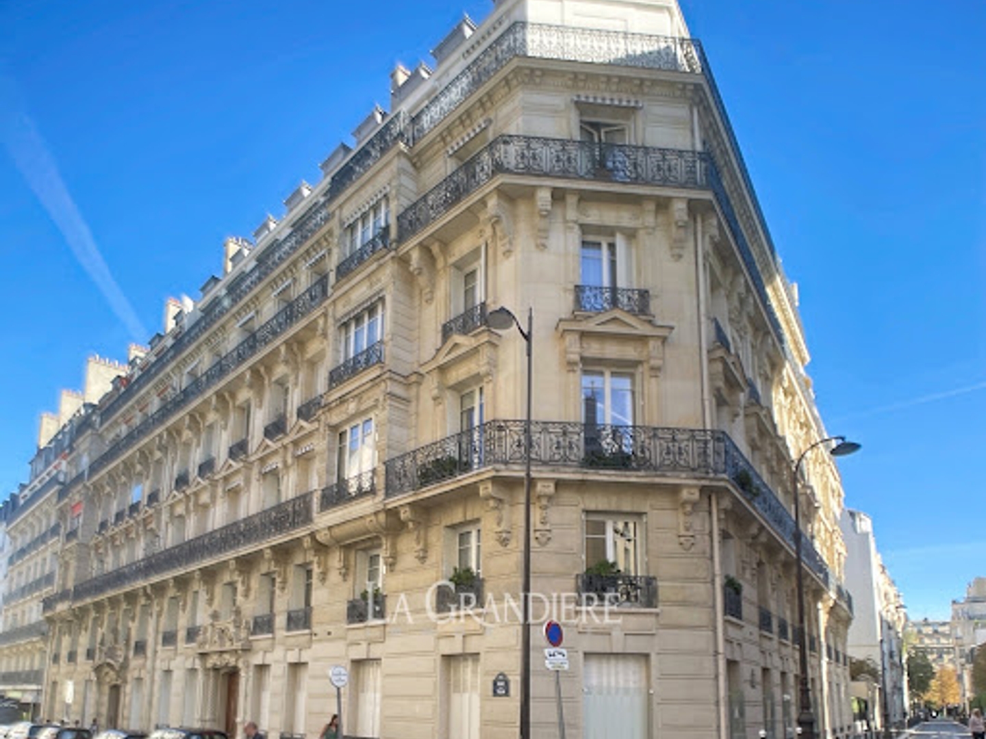 Appartement à vendre - 5 pièces - 106m2 - Paris 16e (75016)
