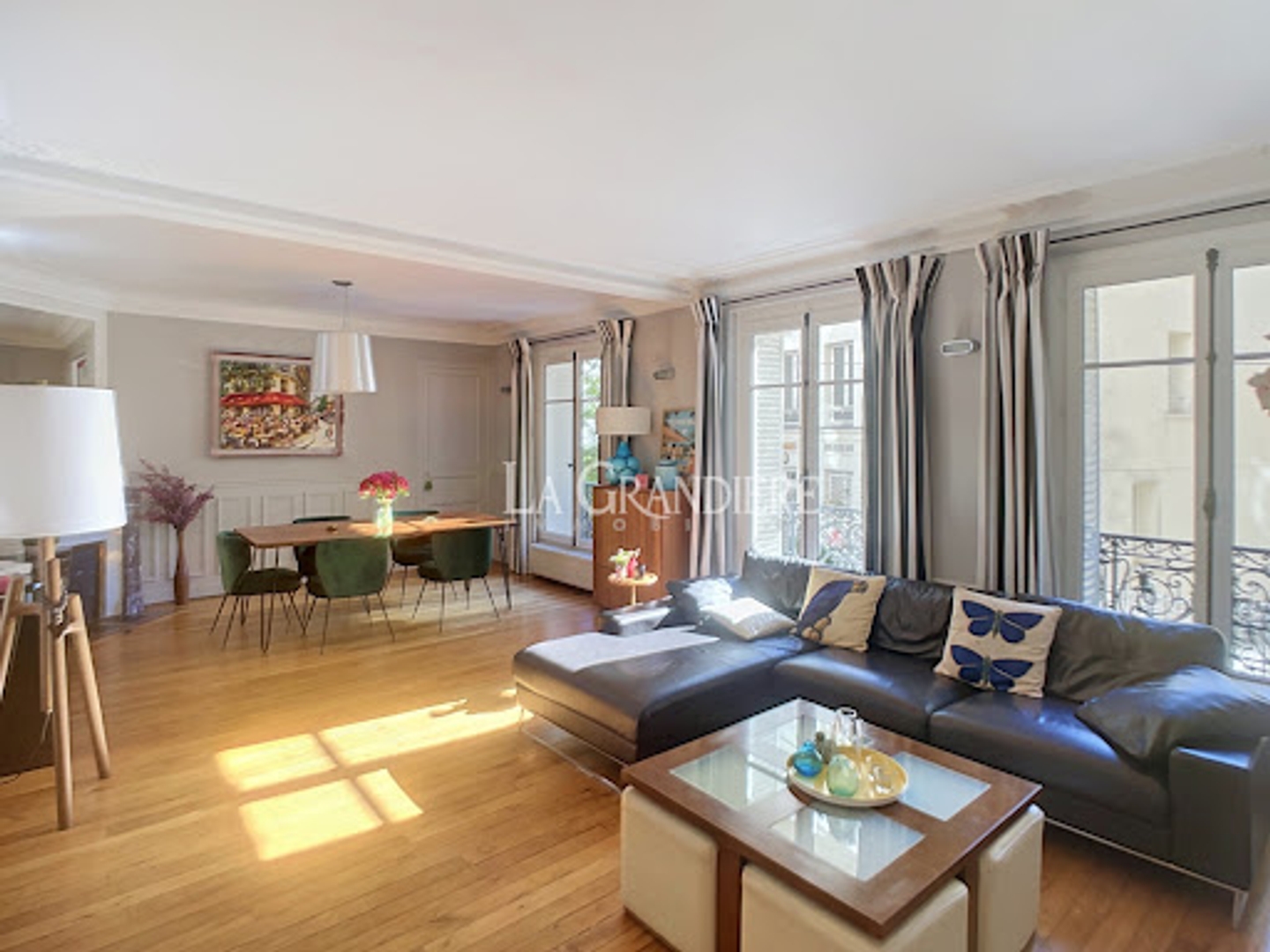 Appartement à vendre - 5 pièces - 106m2 - Paris 16e (75016)