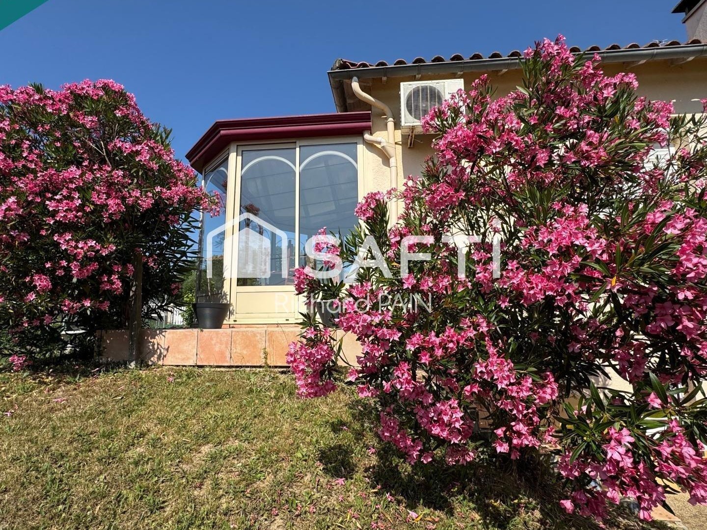 MAISON AVEC JARDIN ET VASTE SOUS-SOL